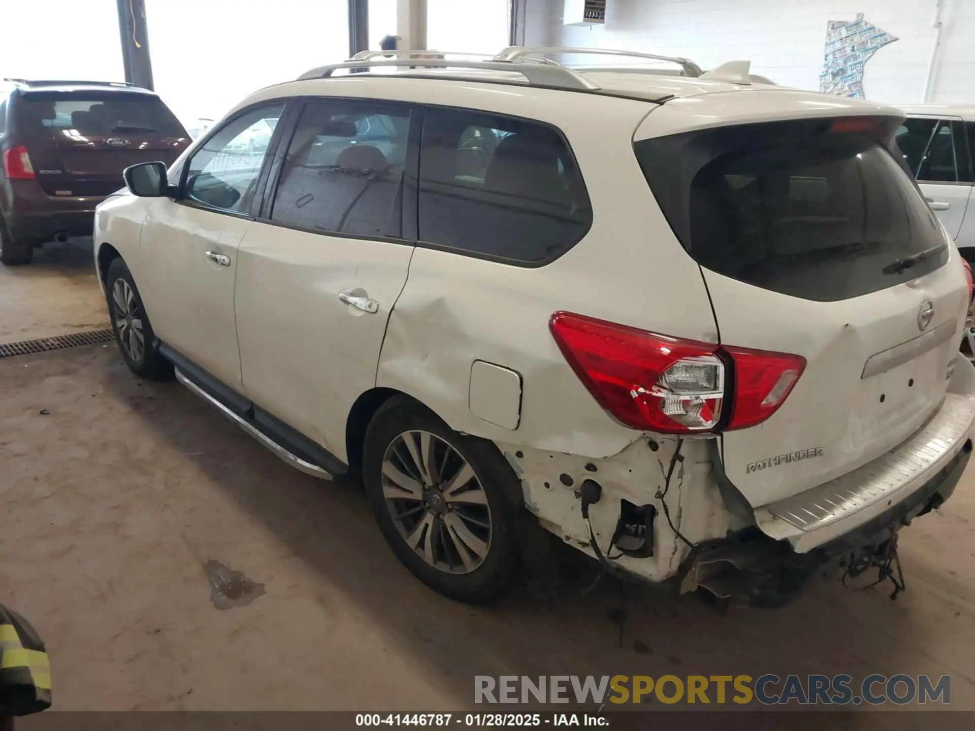 3 fotografías del automóvil dañado 5N1DR2MM3KC641608 NISSAN PATHFINDER 2019