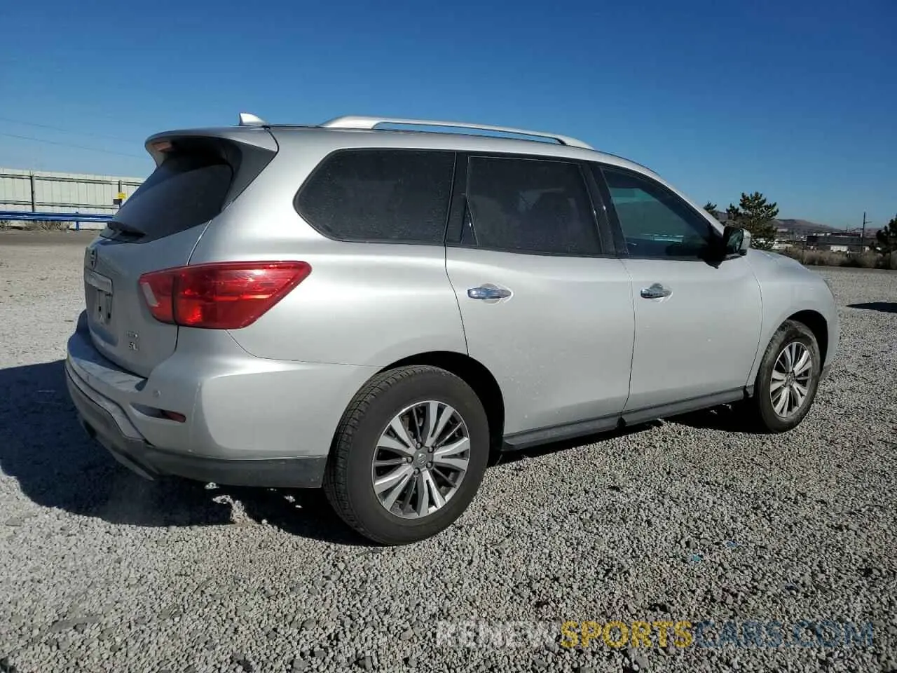 3 fotografías del automóvil dañado 5N1DR2MM4KC613462 NISSAN PATHFINDER 2019