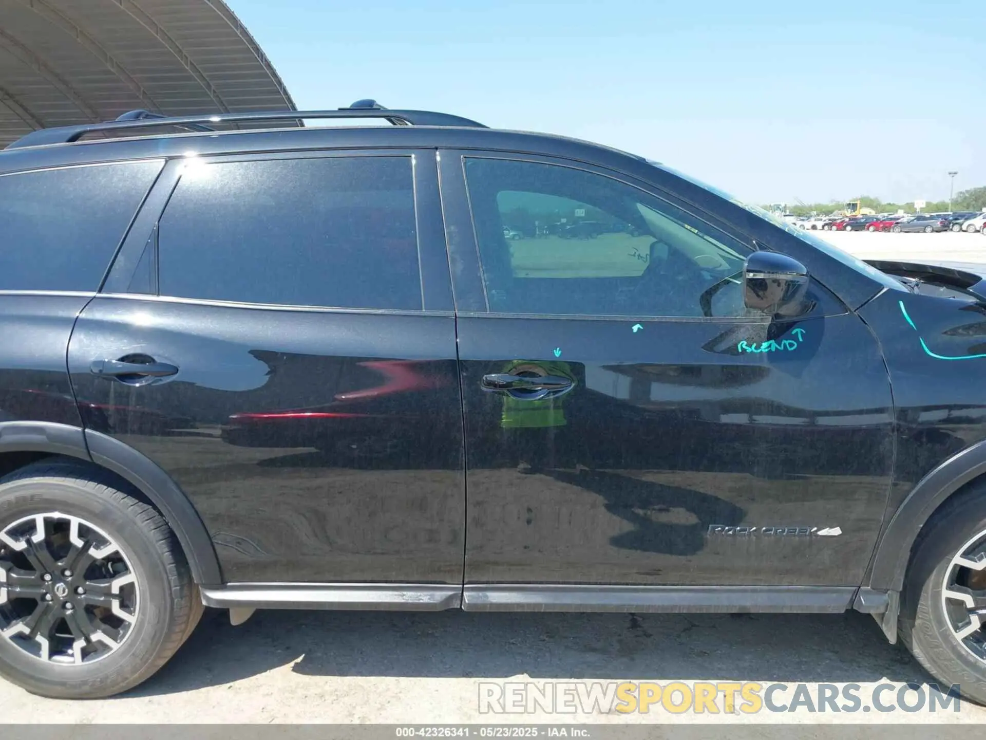 13 fotografías del automóvil dañado 5N1DR2MM4KC637678 NISSAN PATHFINDER 2019