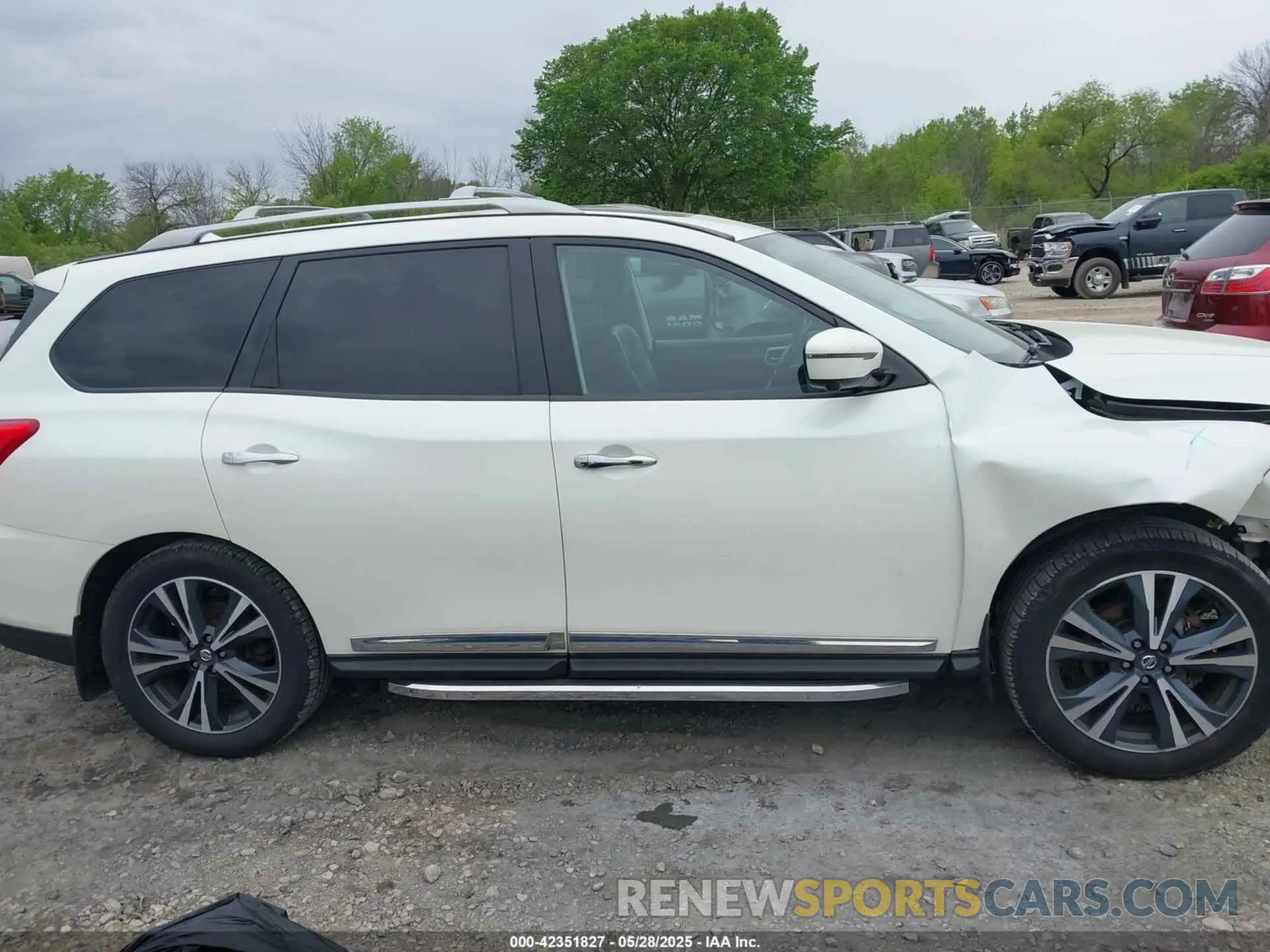 13 fotografías del automóvil dañado 5N1DR2MM5KC617570 NISSAN PATHFINDER 2019