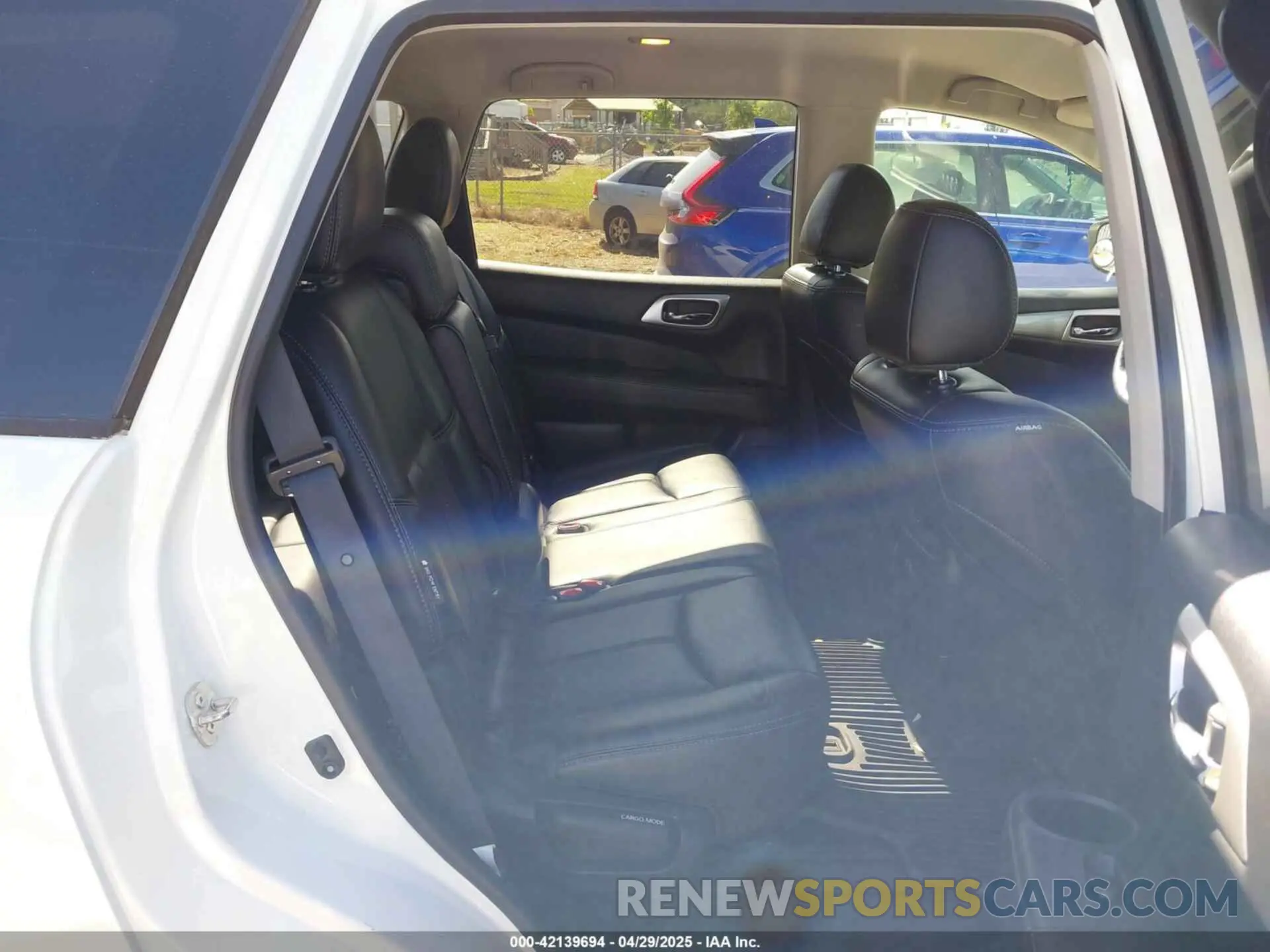 8 fotografías del automóvil dañado 5N1DR2MM8KC621063 NISSAN PATHFINDER 2019