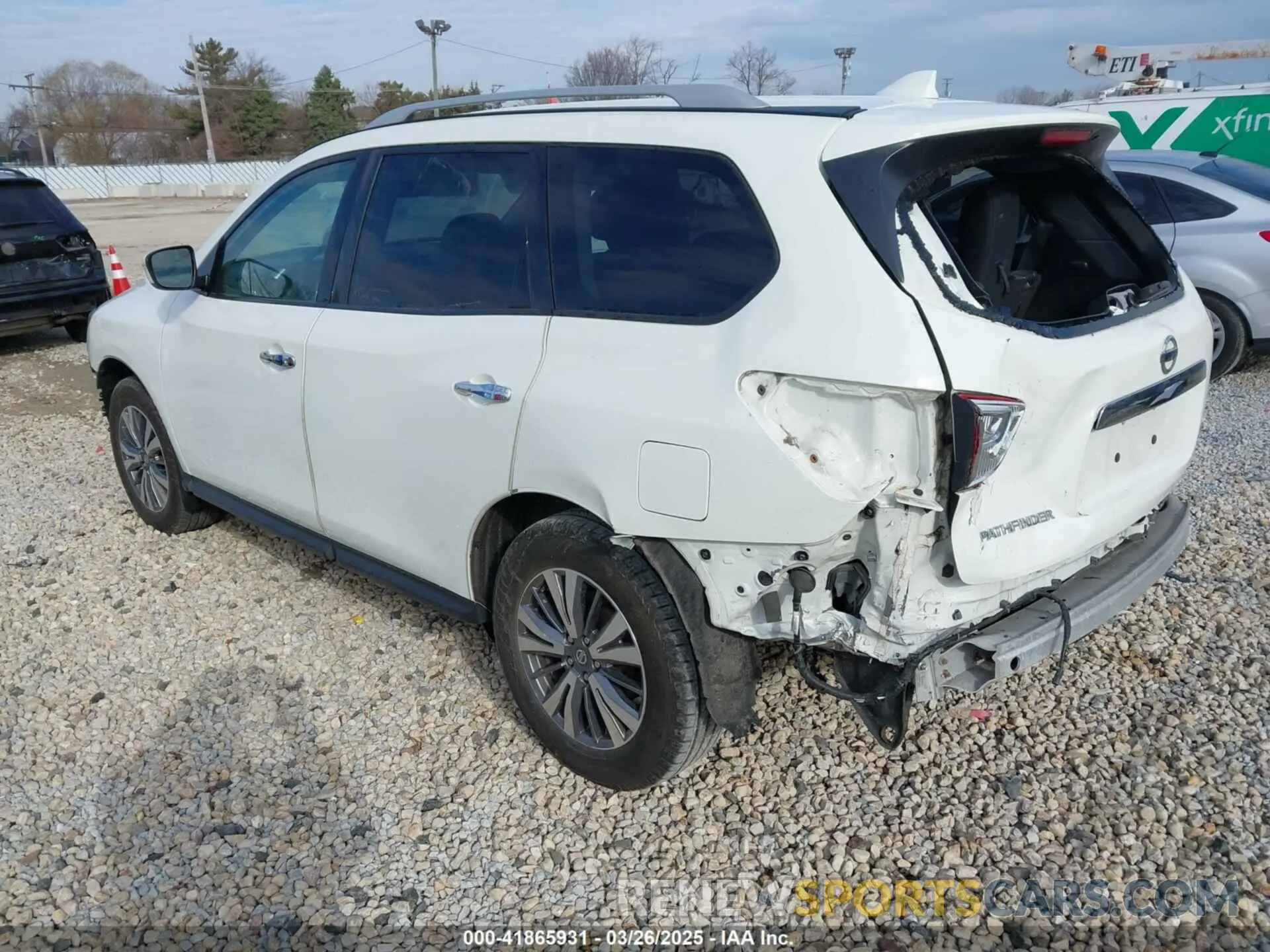 3 fotografías del automóvil dañado 5N1DR2MM8KC622441 NISSAN PATHFINDER 2019