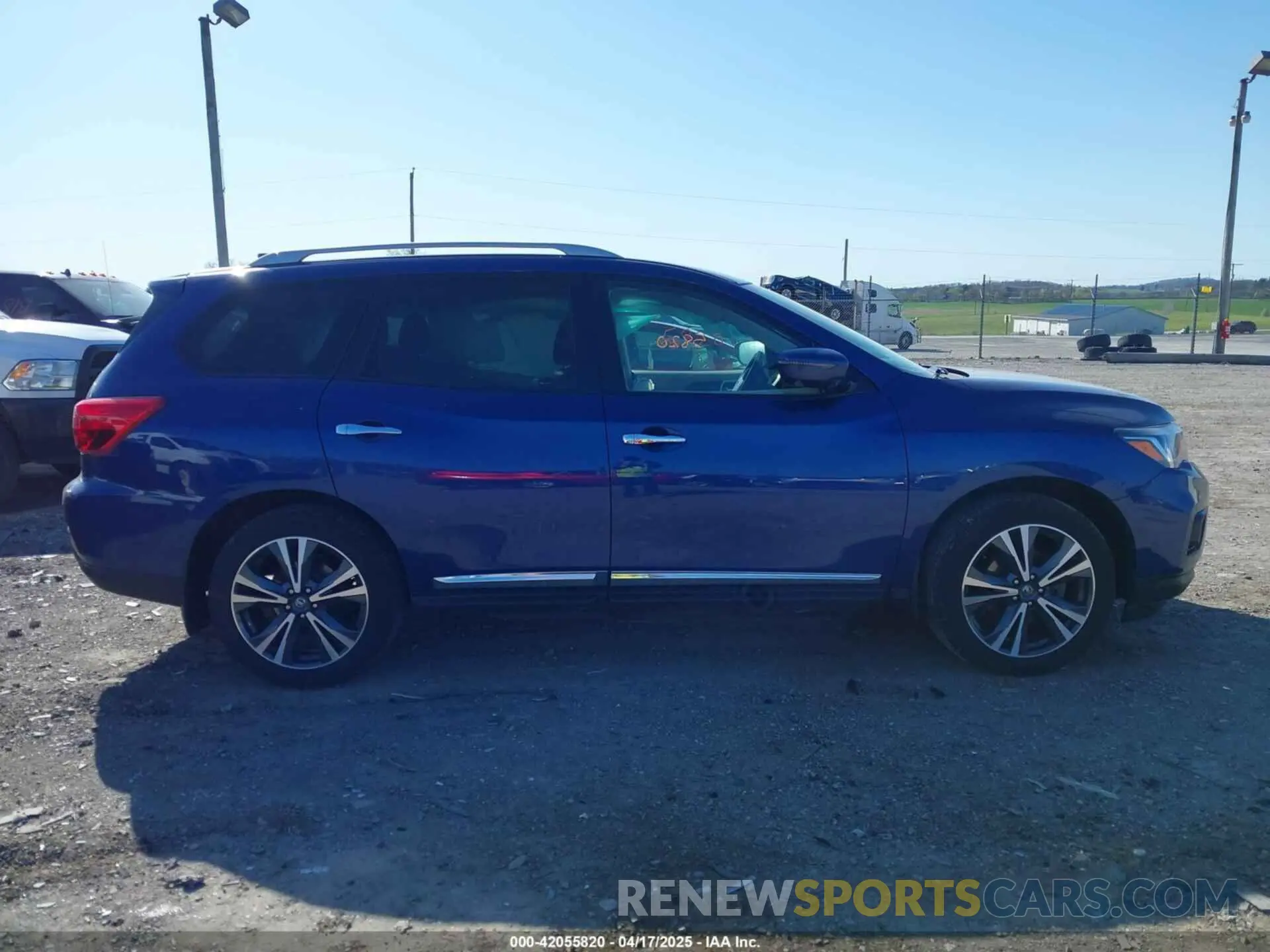 13 fotografías del automóvil dañado 5N1DR2MM8KC647338 NISSAN PATHFINDER 2019