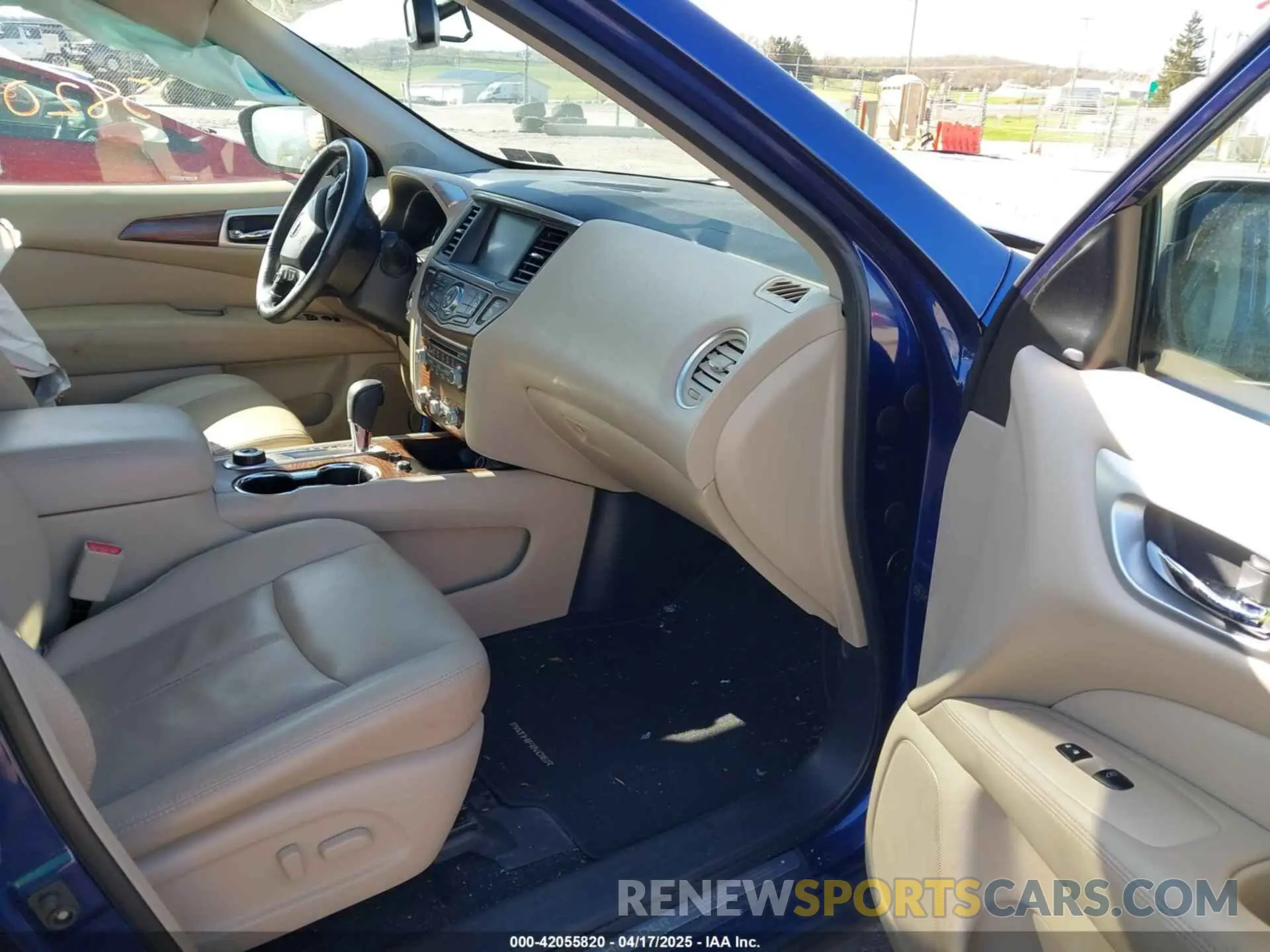 5 fotografías del automóvil dañado 5N1DR2MM8KC647338 NISSAN PATHFINDER 2019