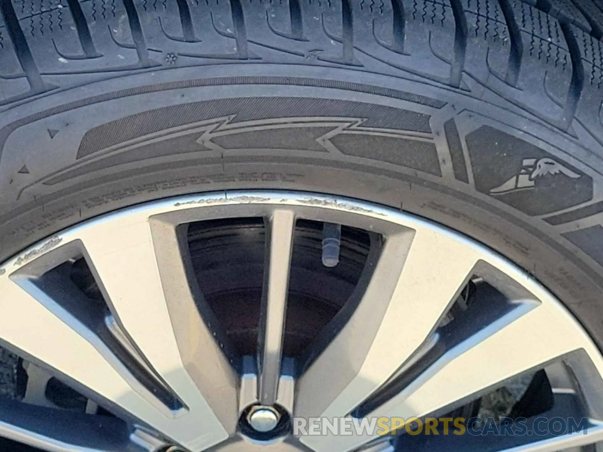 5 fotografías del automóvil dañado 5N1DR2MM9KC604384 NISSAN PATHFINDER 2019