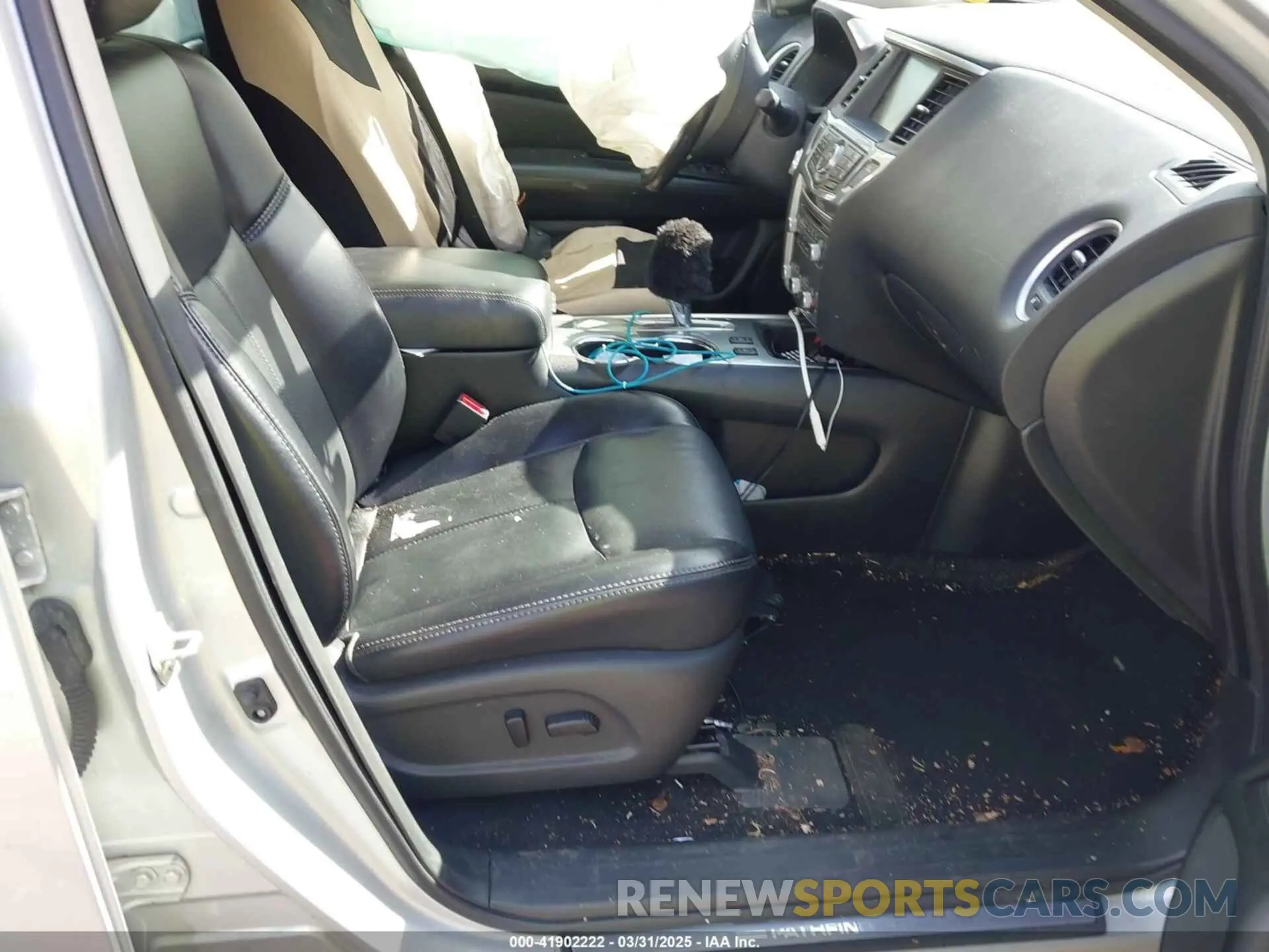 5 fotografías del automóvil dañado 5N1DR2MN0KC604587 NISSAN PATHFINDER 2019