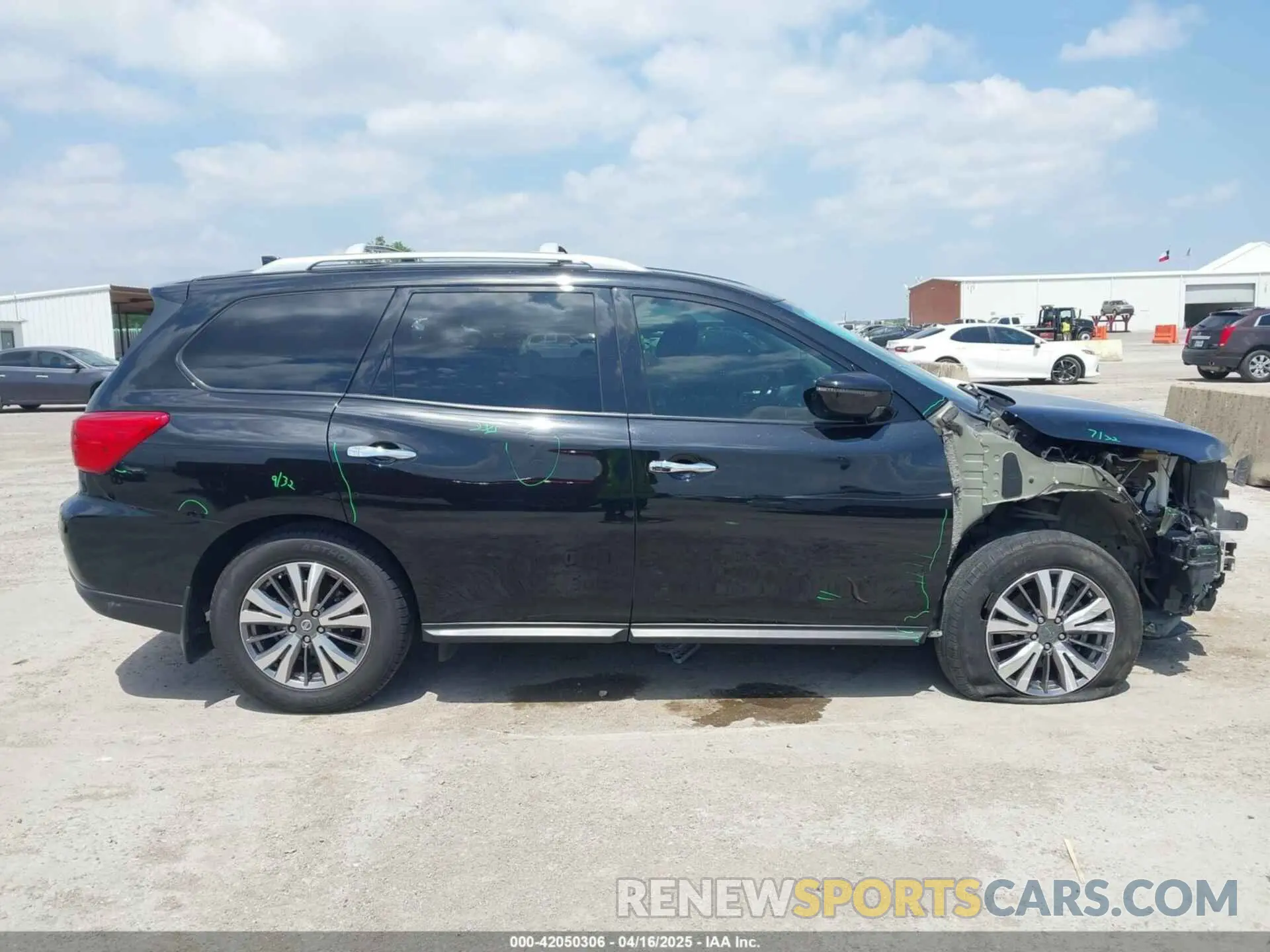 14 fotografías del automóvil dañado 5N1DR2MN1KC585905 NISSAN PATHFINDER 2019