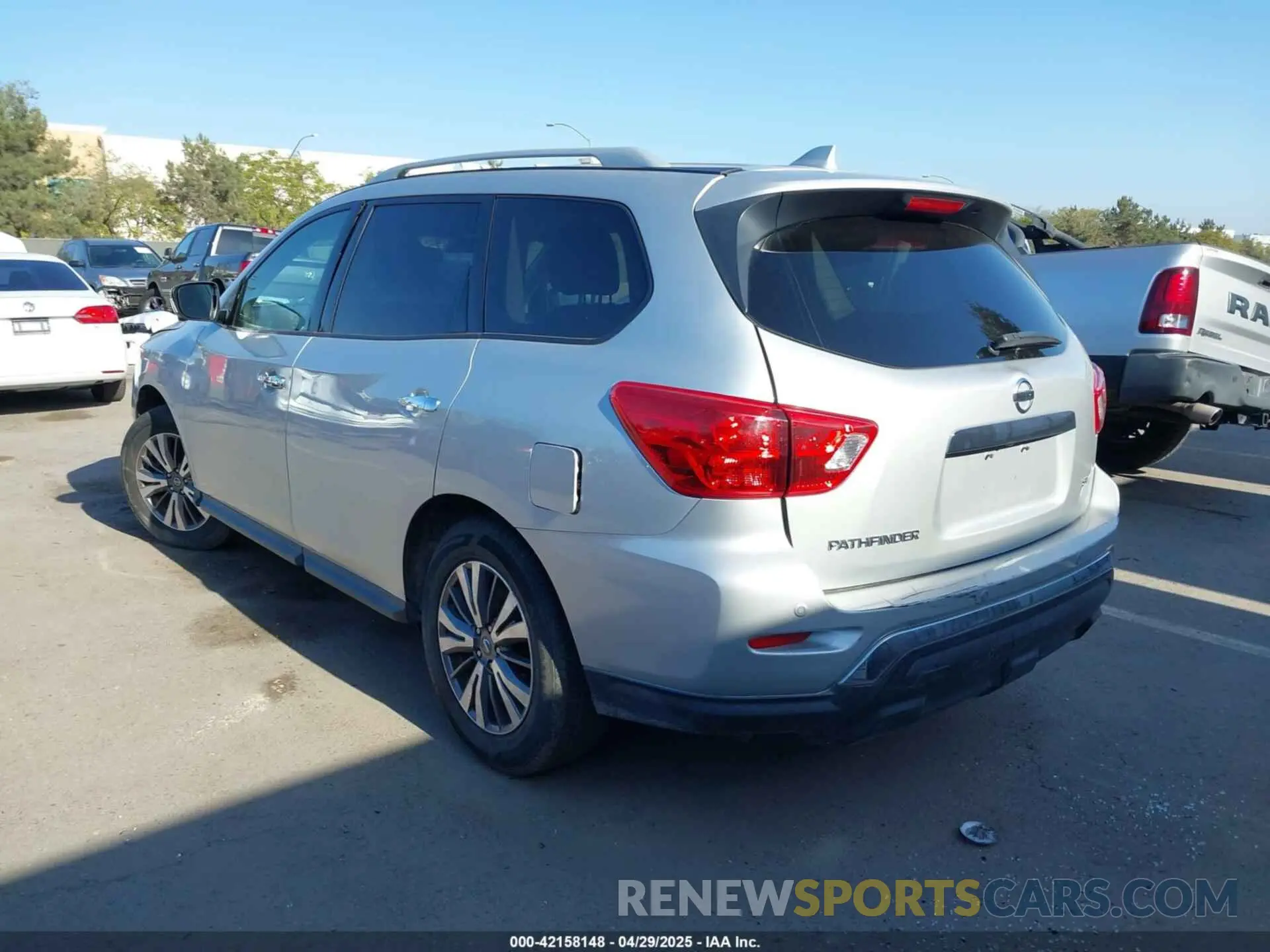 3 fotografías del automóvil dañado 5N1DR2MN2KC603893 NISSAN PATHFINDER 2019