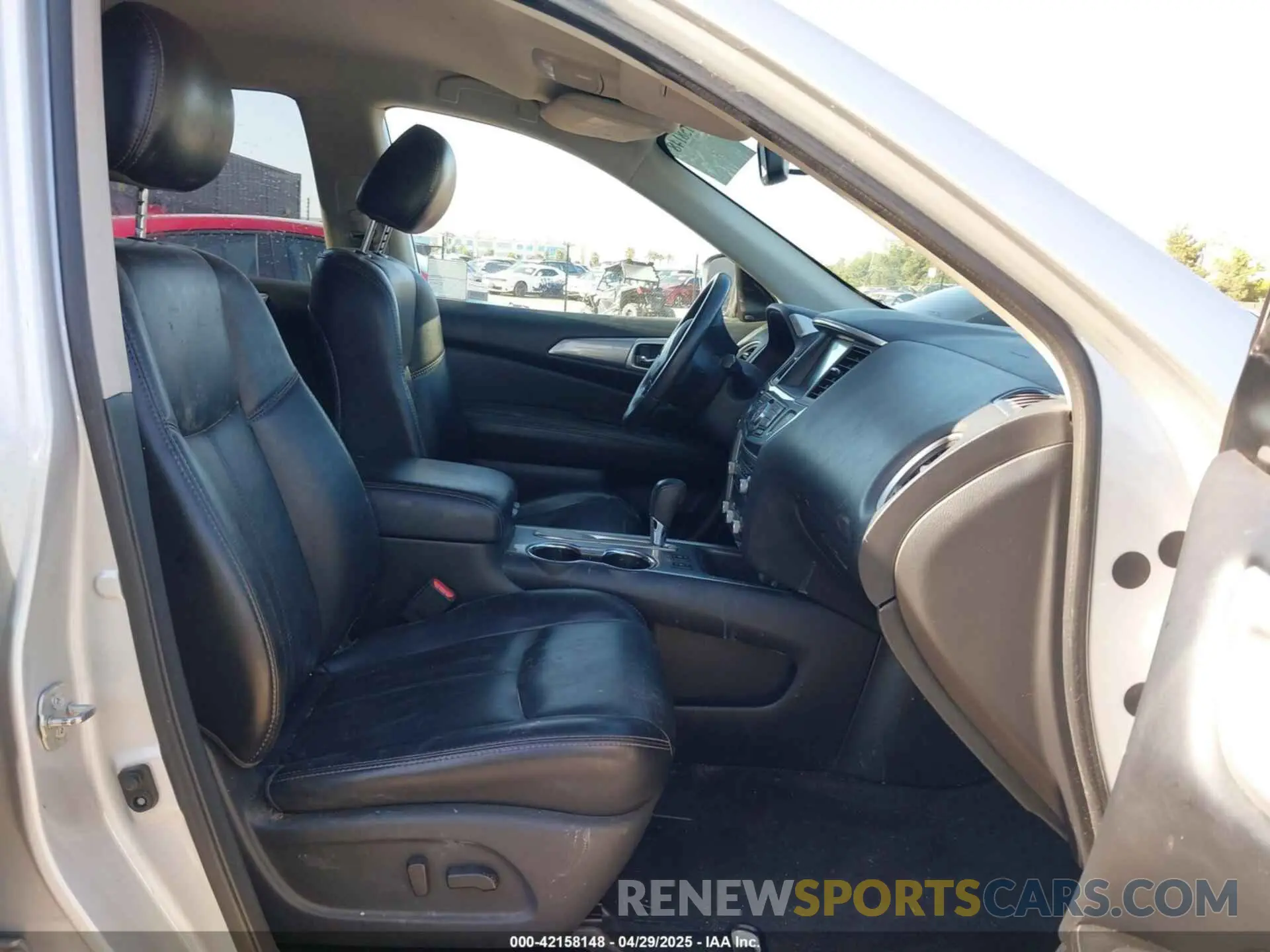5 fotografías del automóvil dañado 5N1DR2MN2KC603893 NISSAN PATHFINDER 2019