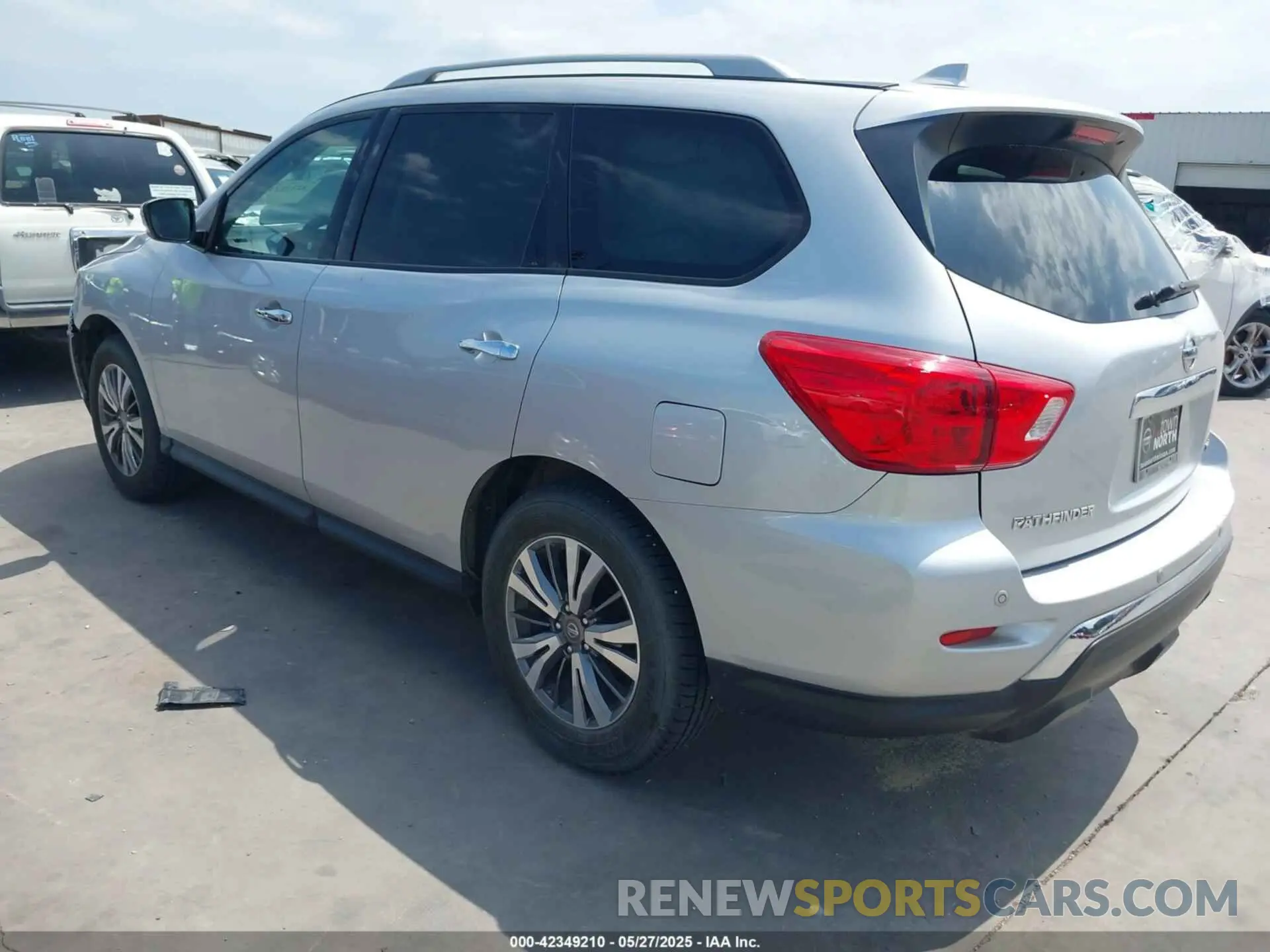 3 fotografías del automóvil dañado 5N1DR2MN5KC590699 NISSAN PATHFINDER 2019