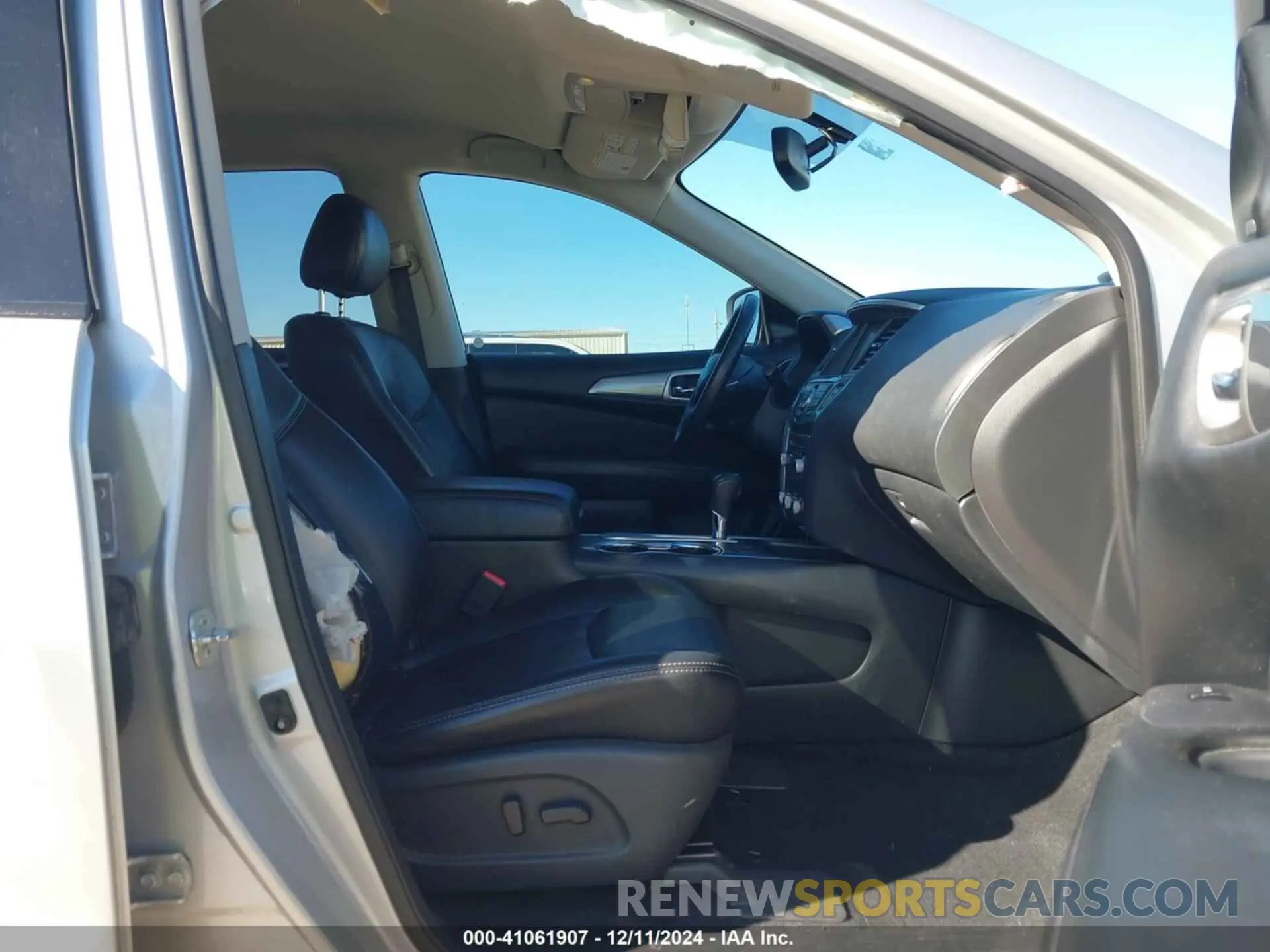 5 fotografías del automóvil dañado 5N1DR2MN5KC600034 NISSAN PATHFINDER 2019
