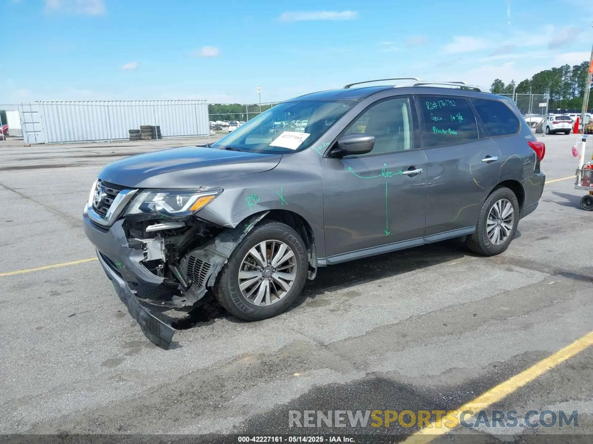 2 fotografías del automóvil dañado 5N1DR2MN5KC646432 NISSAN PATHFINDER 2019