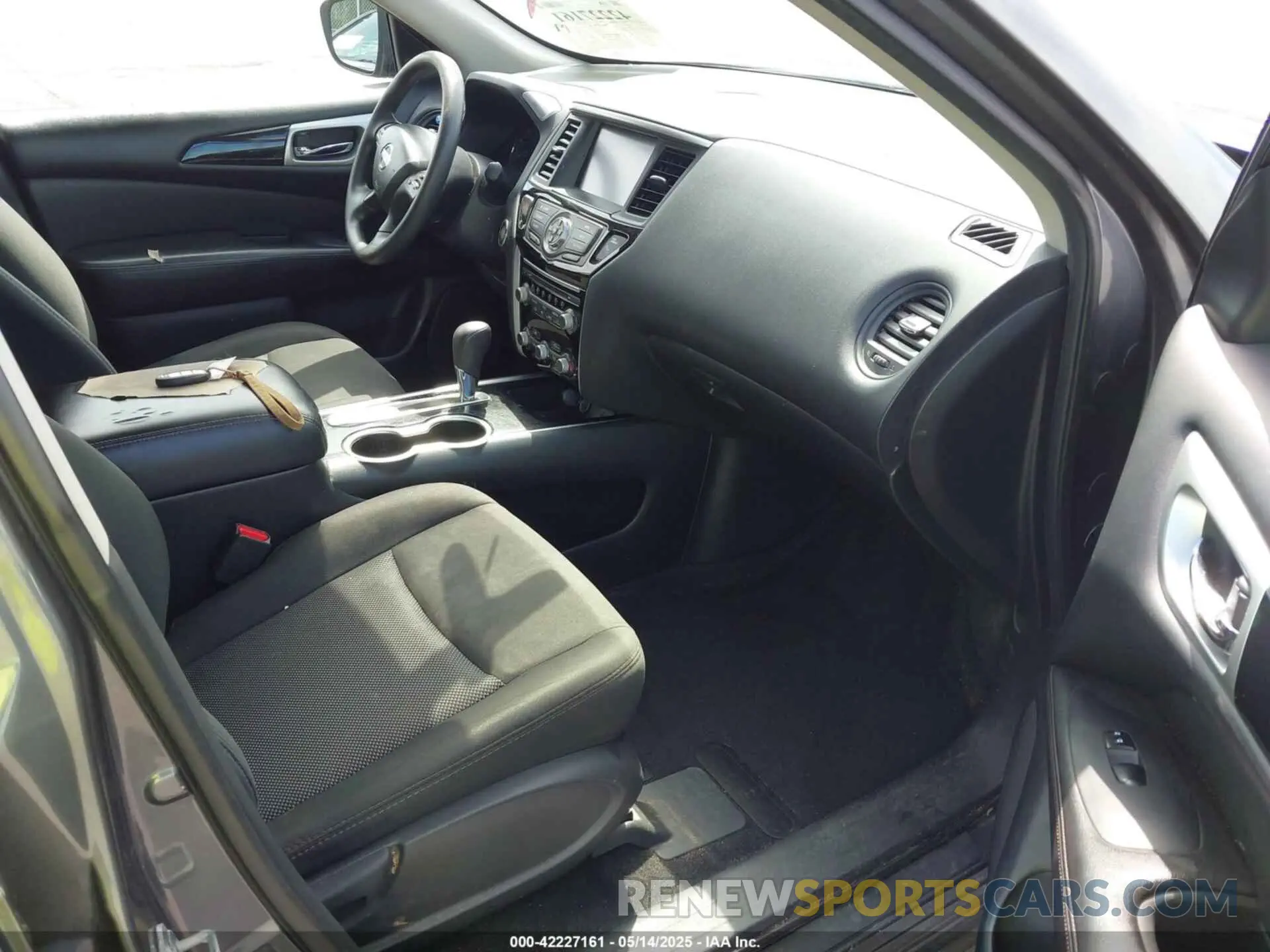 5 fotografías del automóvil dañado 5N1DR2MN5KC646432 NISSAN PATHFINDER 2019