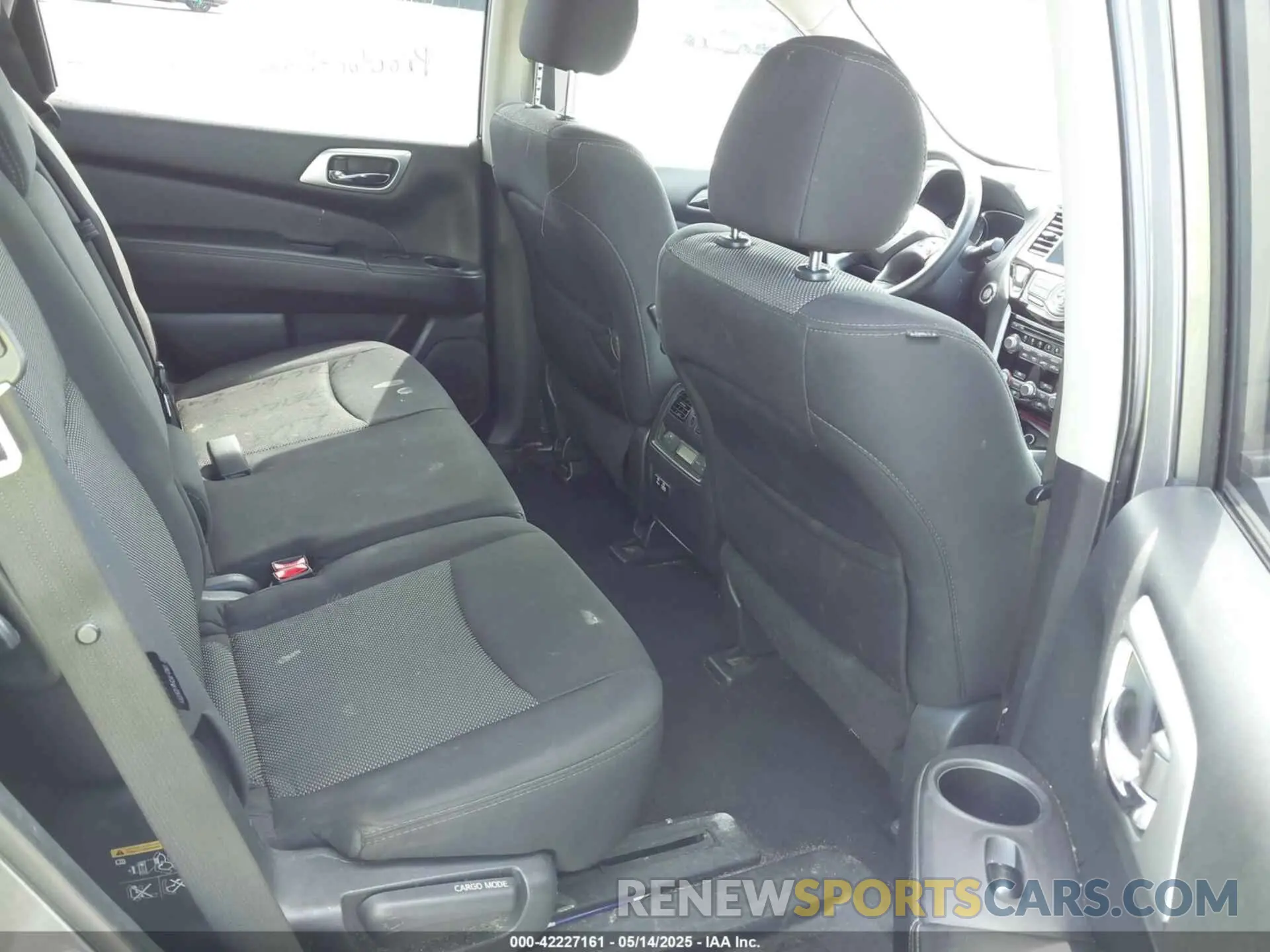 8 fotografías del automóvil dañado 5N1DR2MN5KC646432 NISSAN PATHFINDER 2019