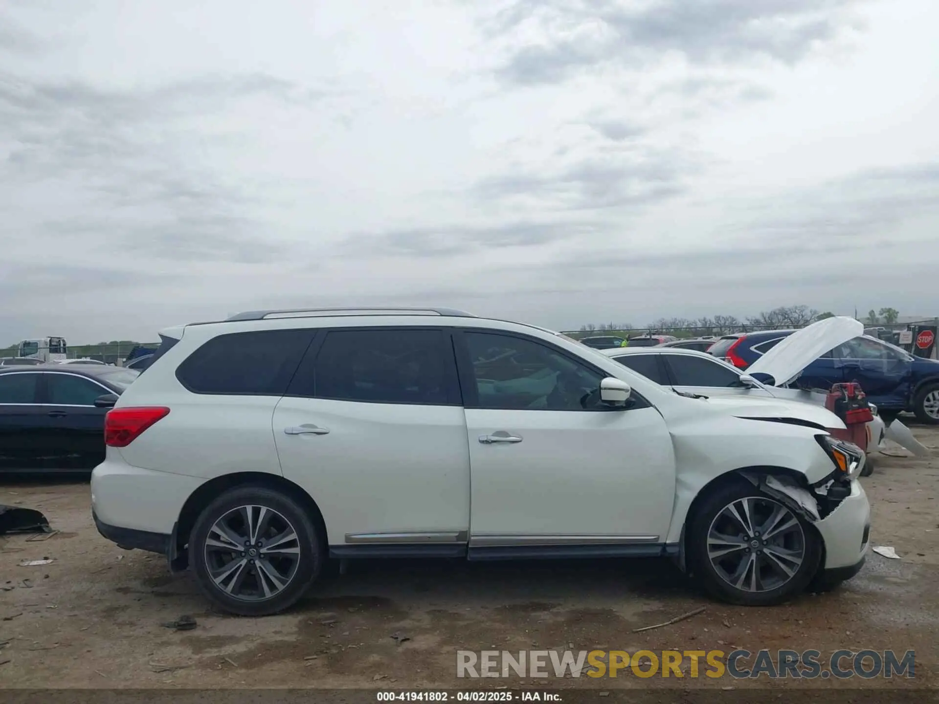 13 fotografías del automóvil dañado 5N1DR2MN6KC587102 NISSAN PATHFINDER 2019