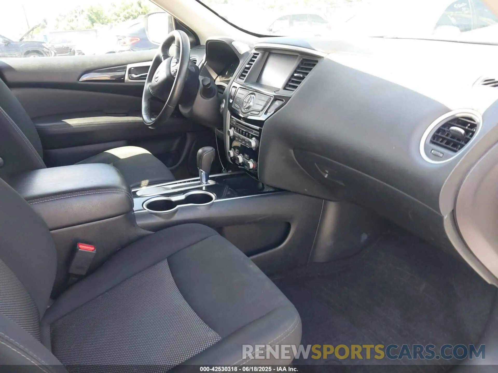 5 fotografías del automóvil dañado 5N1DR2MN6KC628621 NISSAN PATHFINDER 2019
