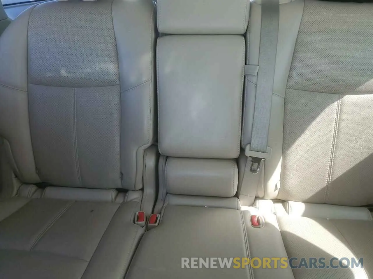 10 fotografías del automóvil dañado 5N1DR2MN6KC630675 NISSAN PATHFINDER 2019