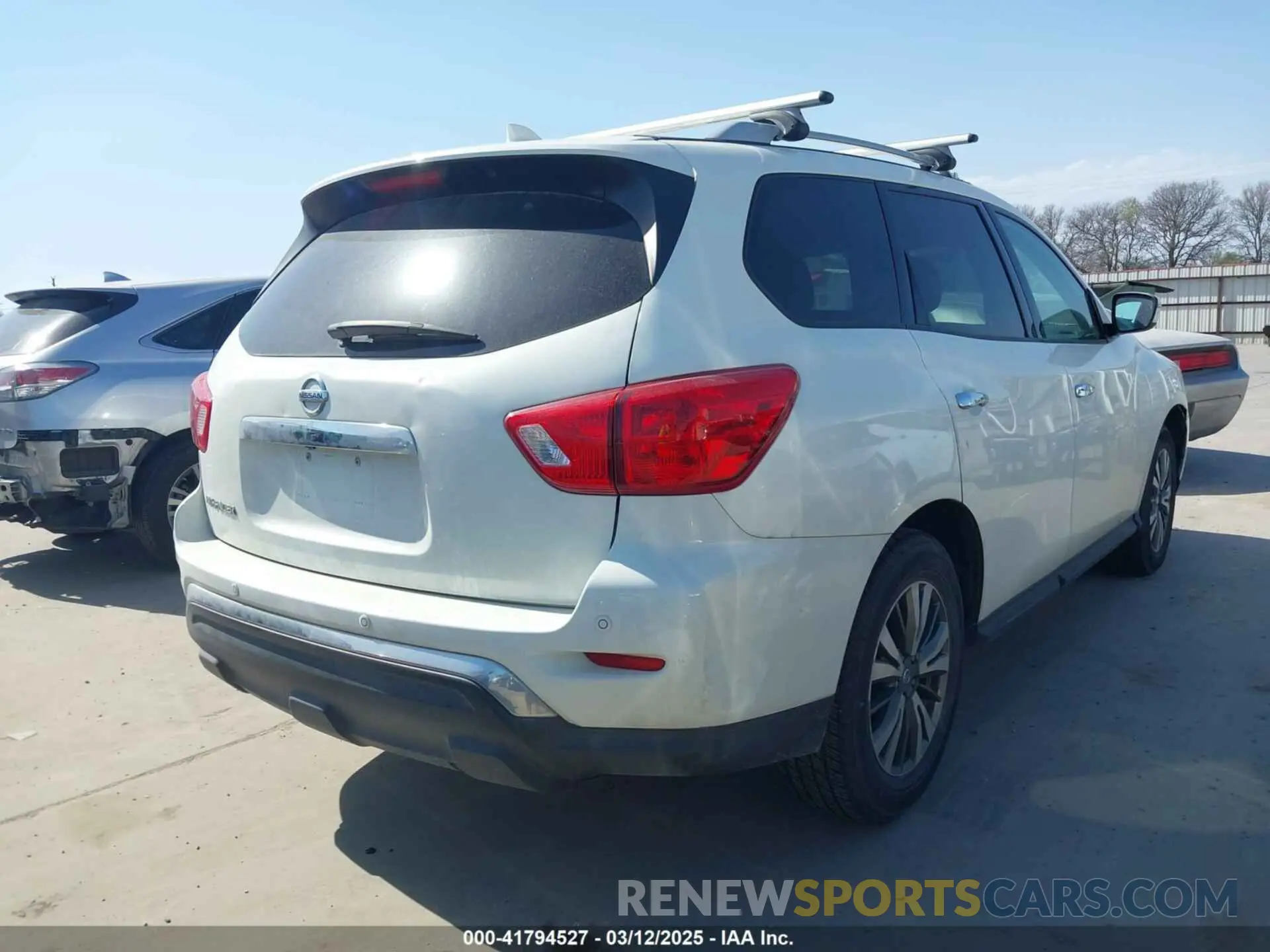 4 fotografías del automóvil dañado 5N1DR2MN7KC645170 NISSAN PATHFINDER 2019
