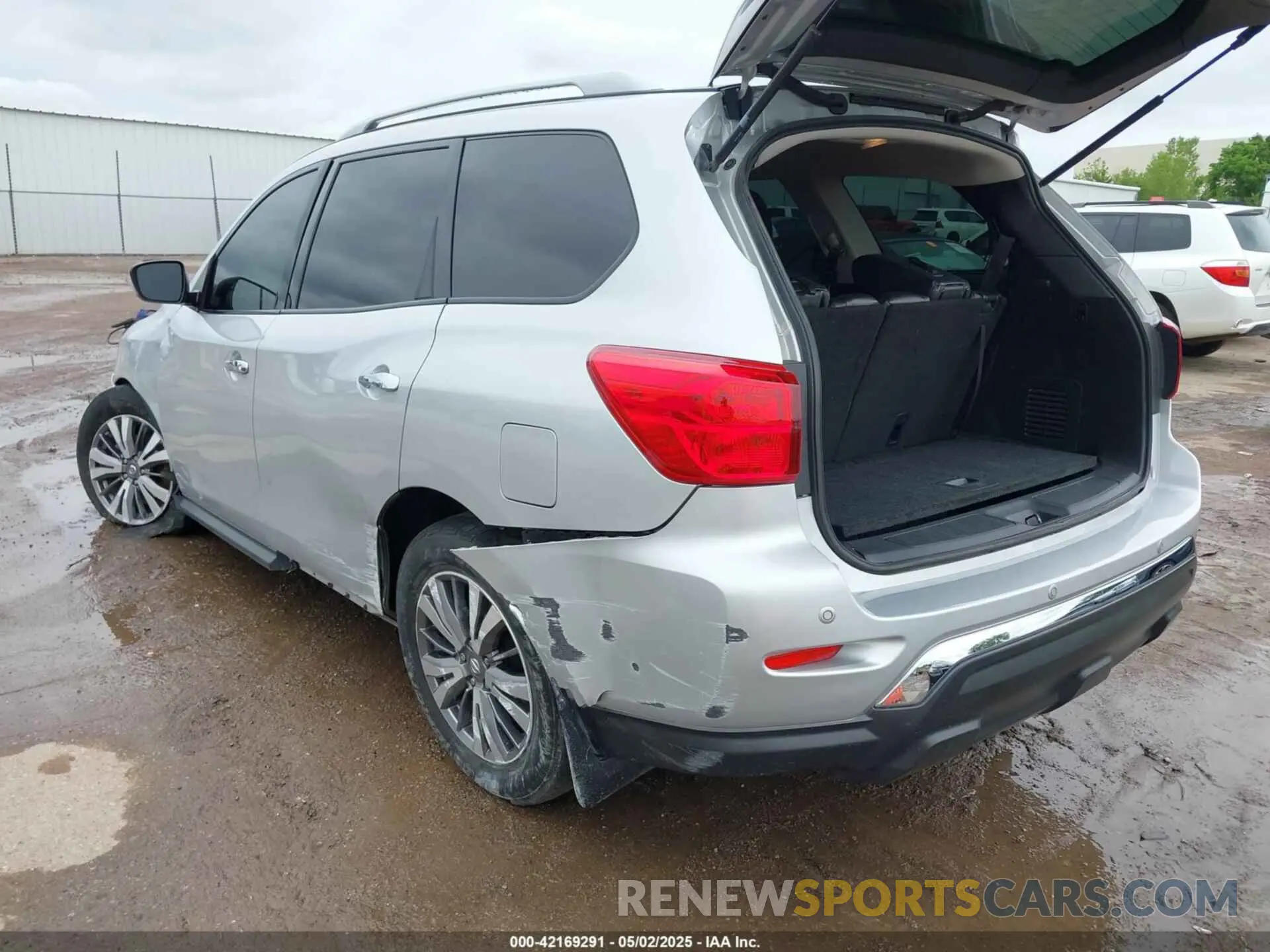 3 fotografías del automóvil dañado 5N1DR2MN8KC640138 NISSAN PATHFINDER 2019