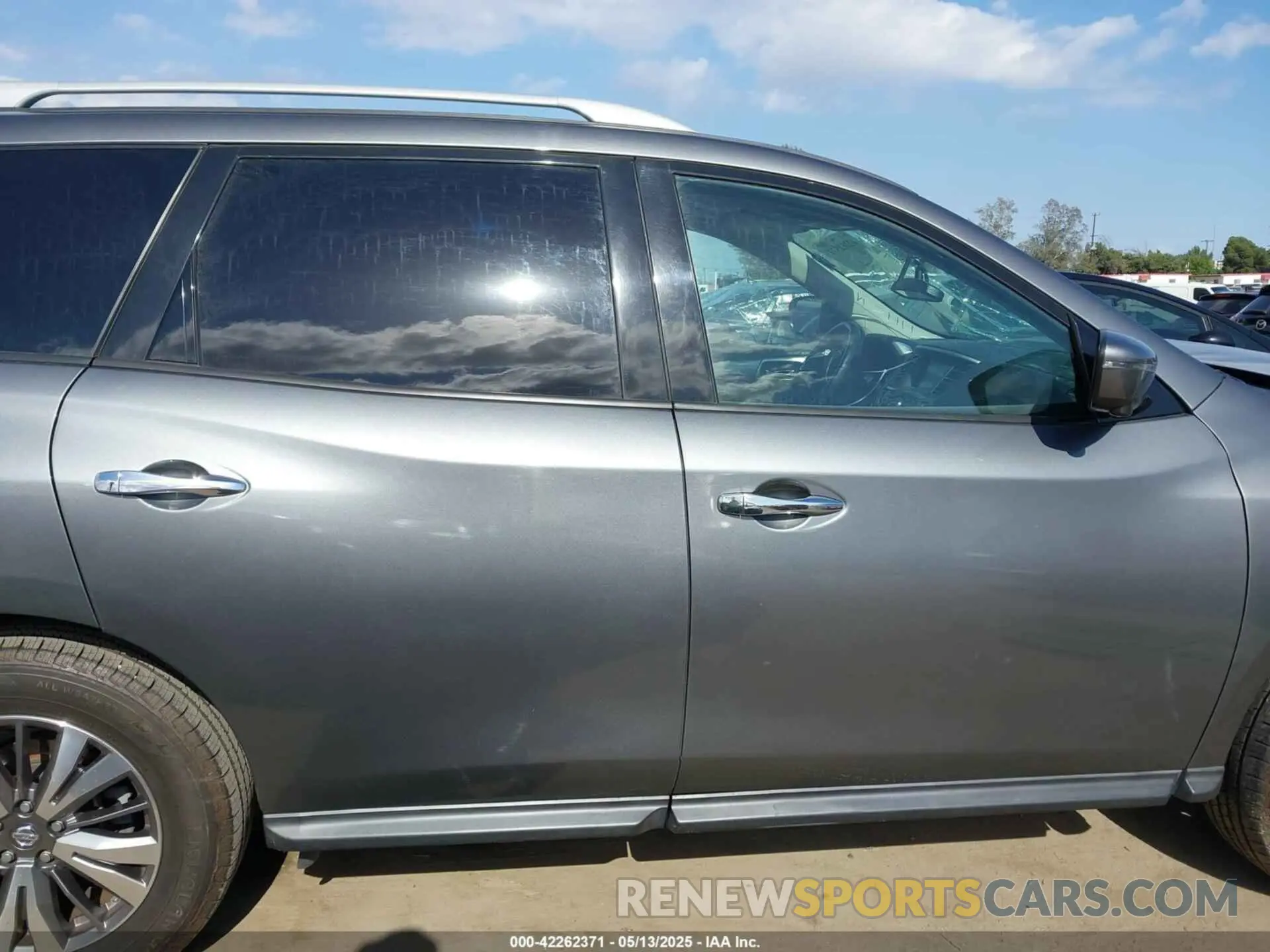 13 fotografías del automóvil dañado 5N1DR2MN9KC622165 NISSAN PATHFINDER 2019