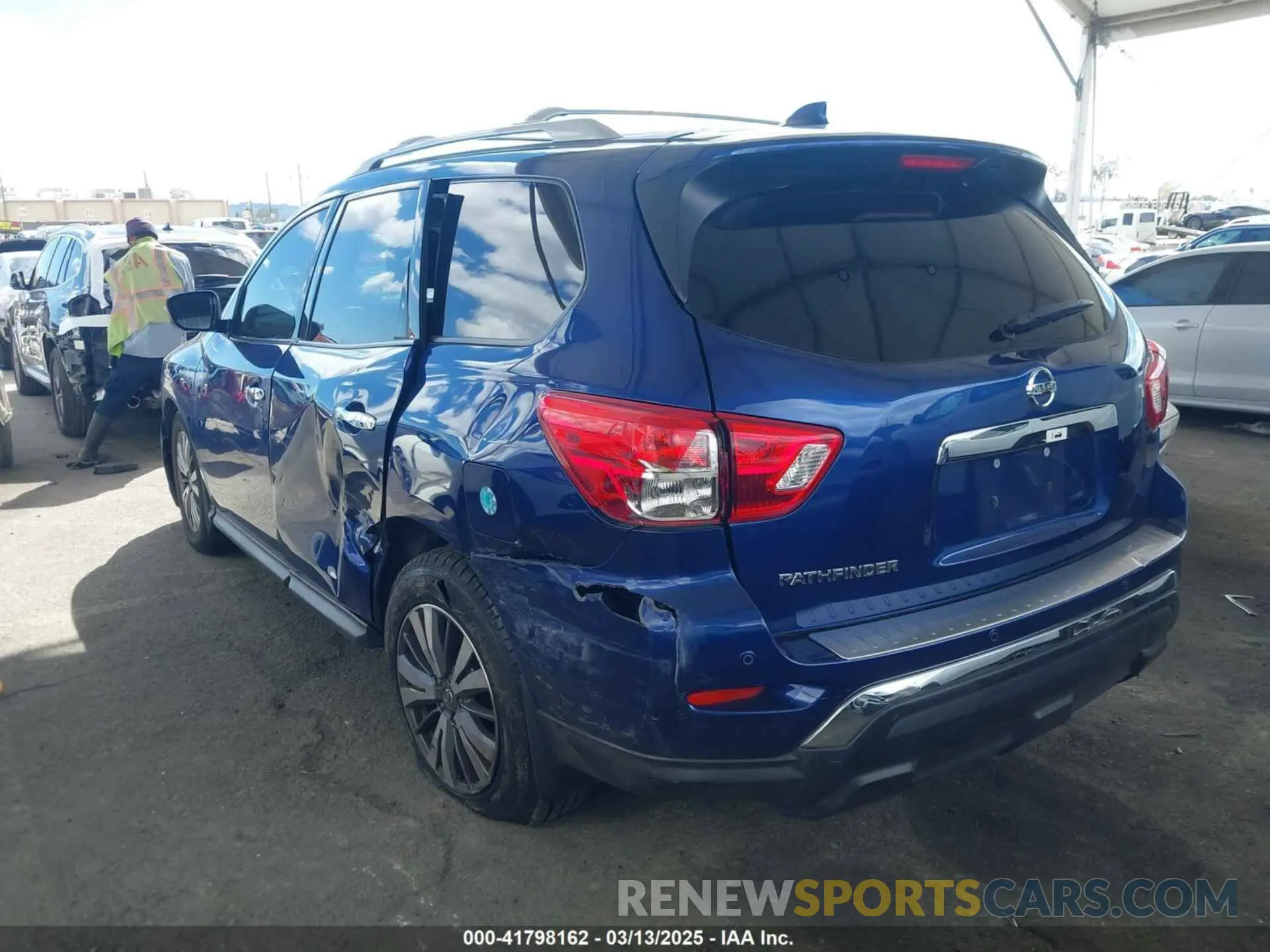 3 fotografías del automóvil dañado 5N1DR2AN0LC643623 NISSAN PATHFINDER 2020