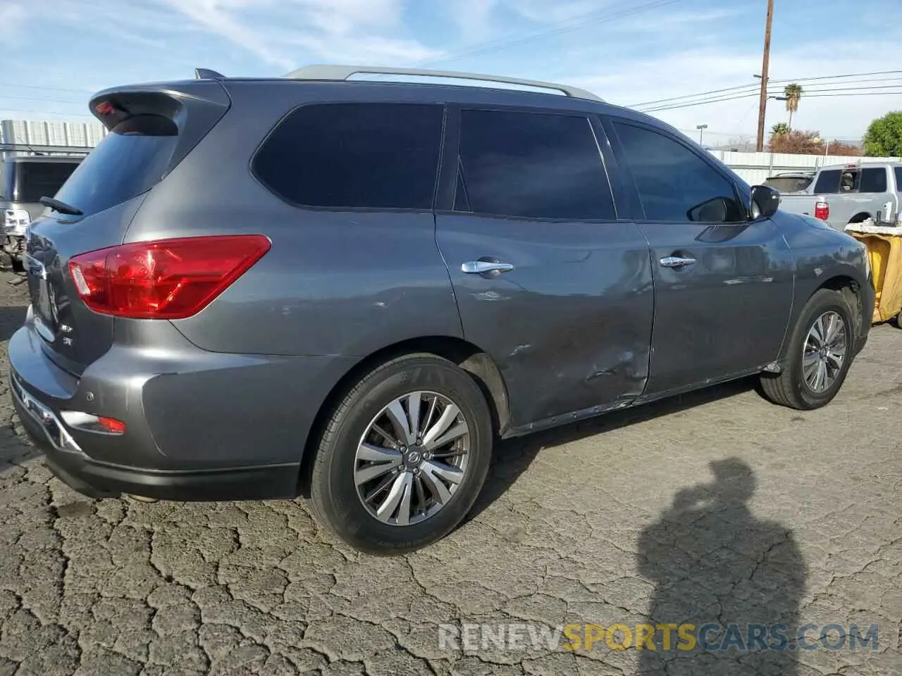 3 fotografías del automóvil dañado 5N1DR2BM5LC606721 NISSAN PATHFINDER 2020