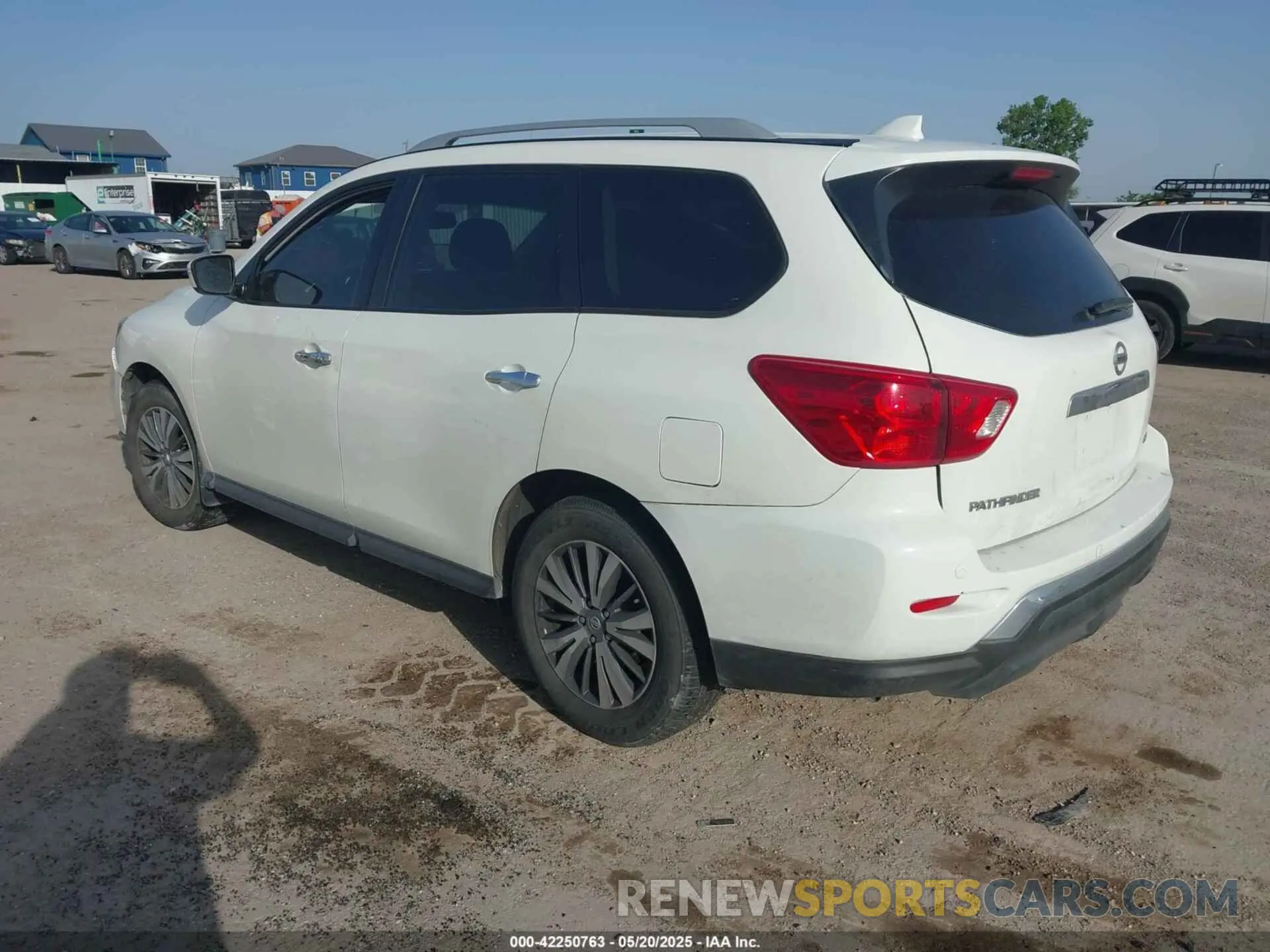 3 fotografías del automóvil dañado 5N1DR2BN2LC620066 NISSAN PATHFINDER 2020