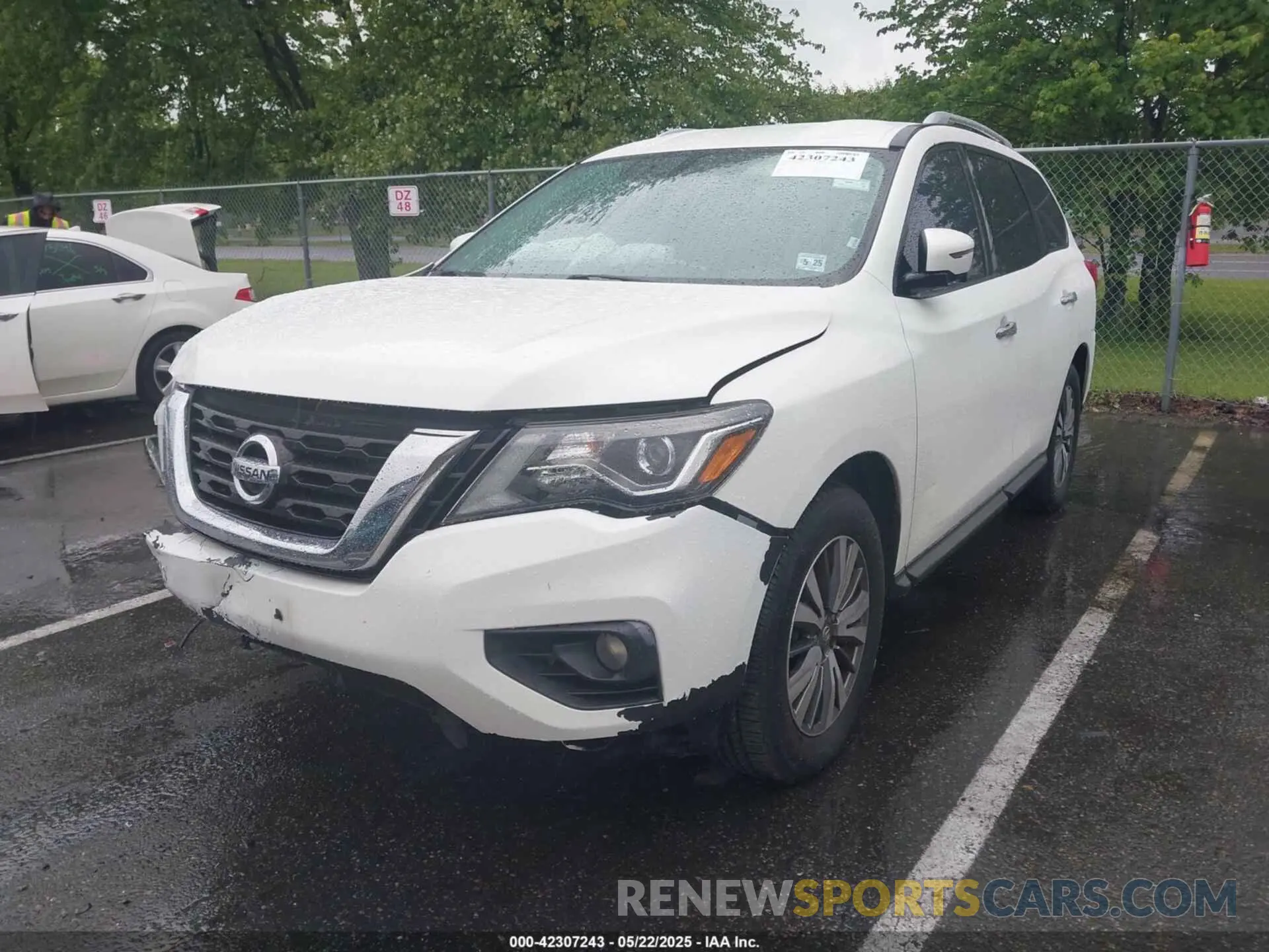 2 fotografías del automóvil dañado 5N1DR2CN2LC580781 NISSAN PATHFINDER 2020