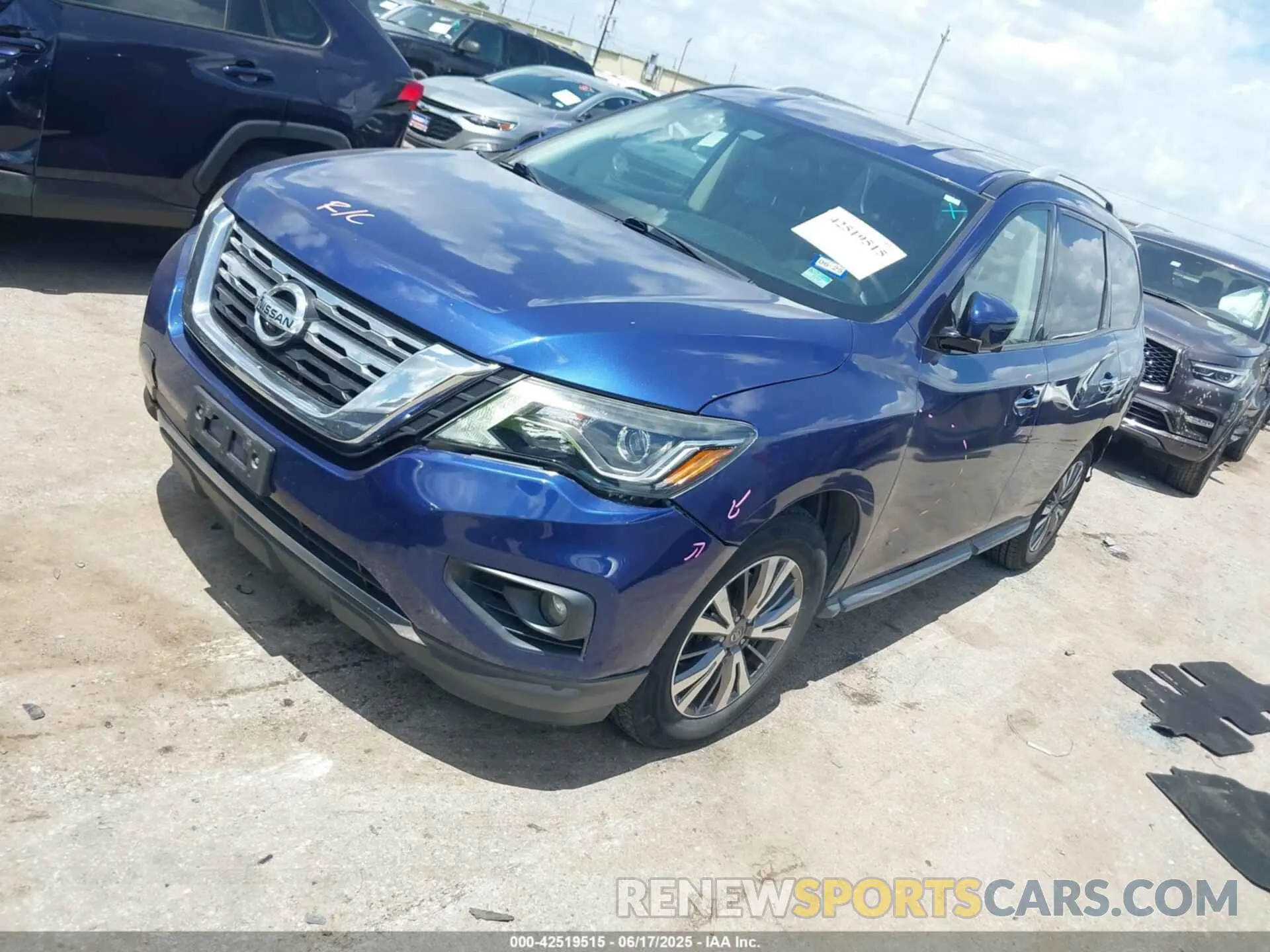 2 fotografías del automóvil dañado 5N1DR2CN3LC578571 NISSAN PATHFINDER 2020