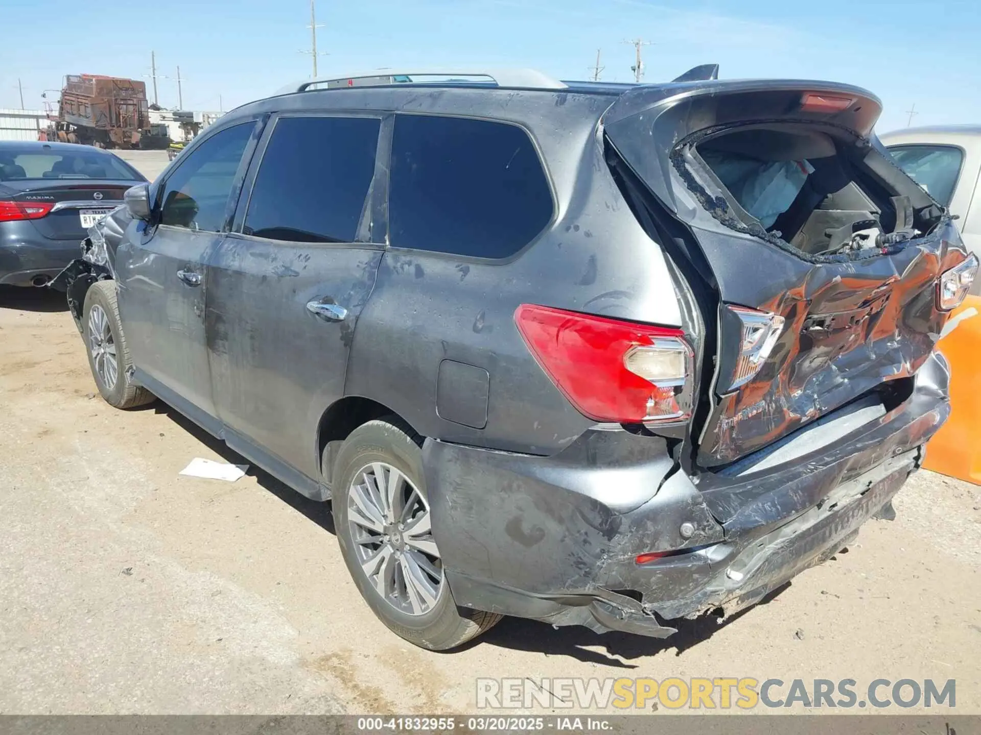 3 fotografías del automóvil dañado 5N1DR2CN5LC597364 NISSAN PATHFINDER 2020