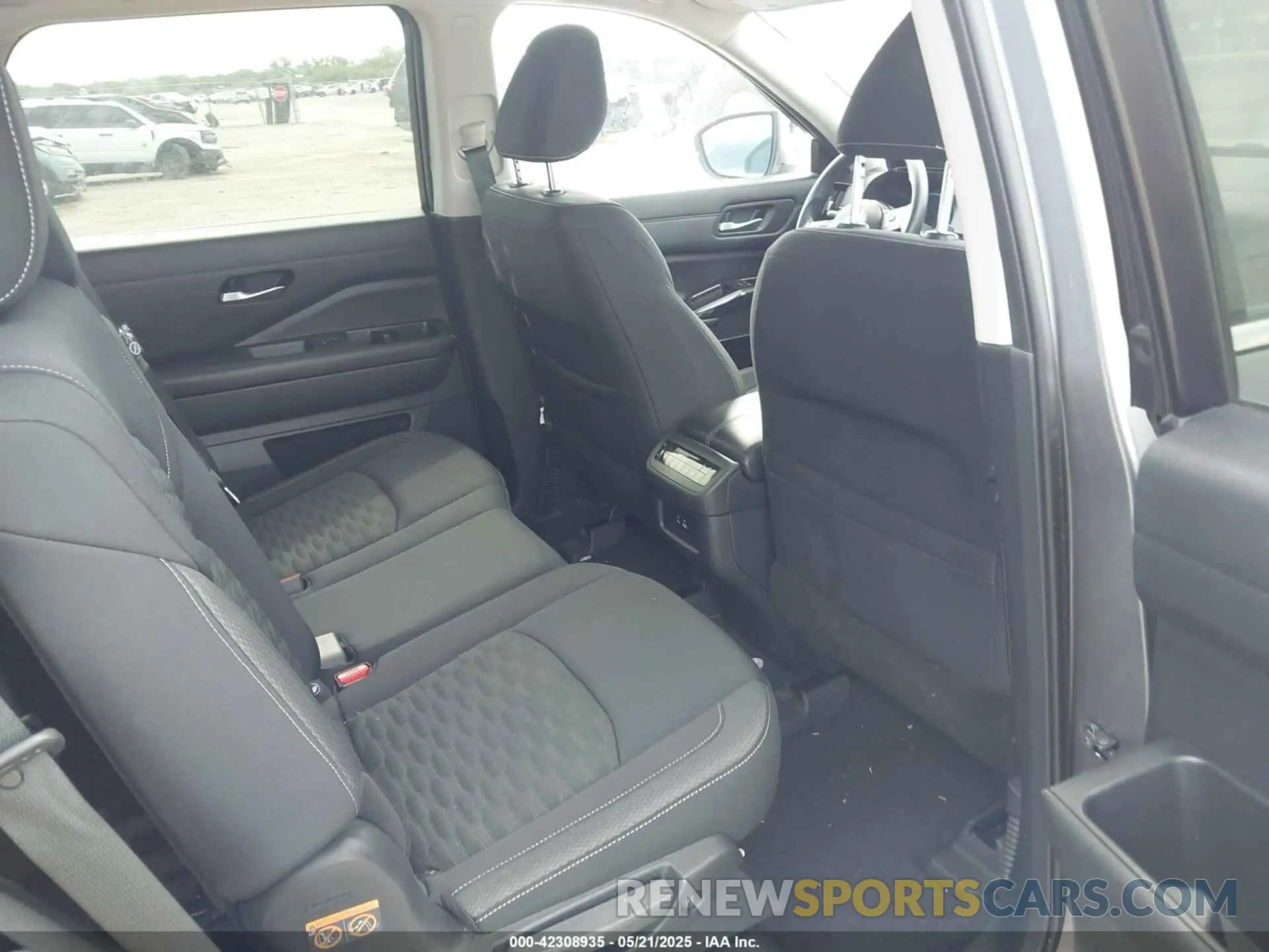 8 fotografías del automóvil dañado 5N1DR3AA9NC206564 NISSAN PATHFINDER 2022