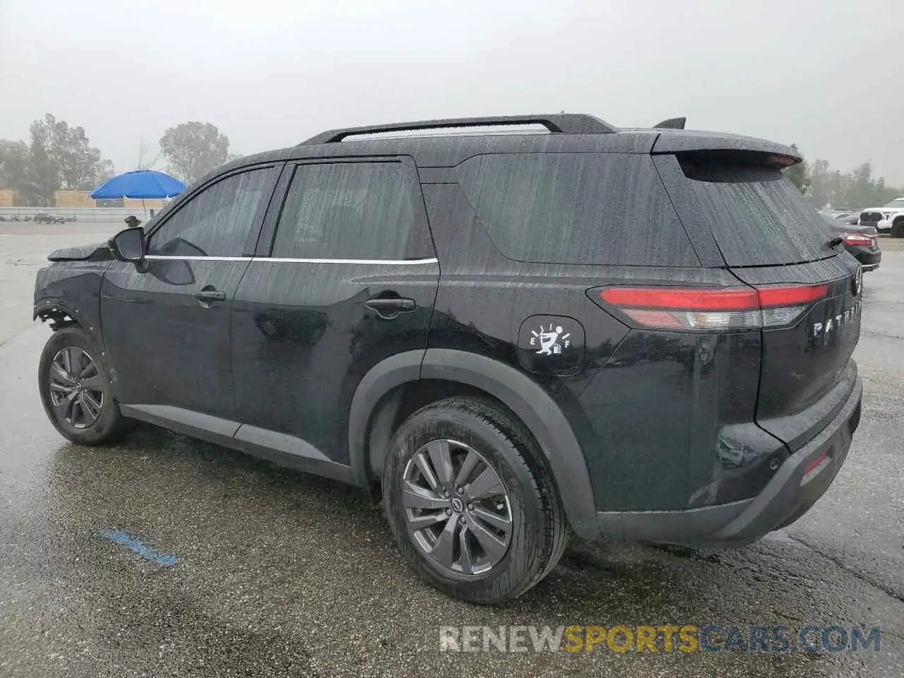 2 fotografías del automóvil dañado 5N1DR3BA3NC237128 NISSAN PATHFINDER 2022
