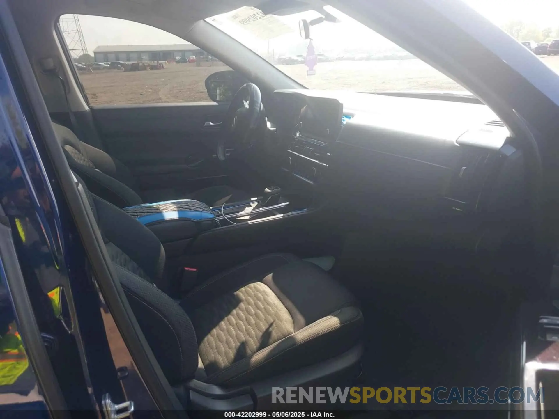 5 fotografías del automóvil dañado 5N1DR3BA8NC237089 NISSAN PATHFINDER 2022