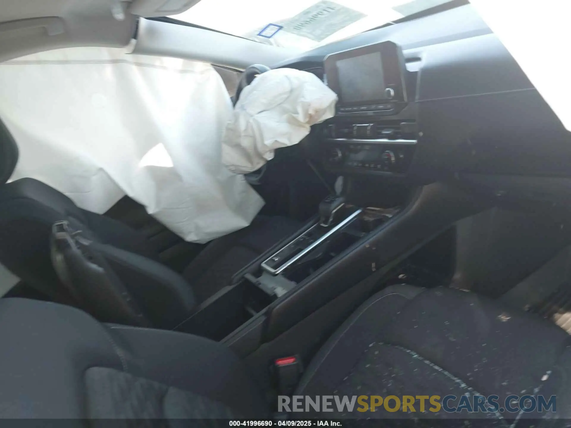 5 fotografías del automóvil dañado 5N1DR3BA9NC218275 NISSAN PATHFINDER 2022