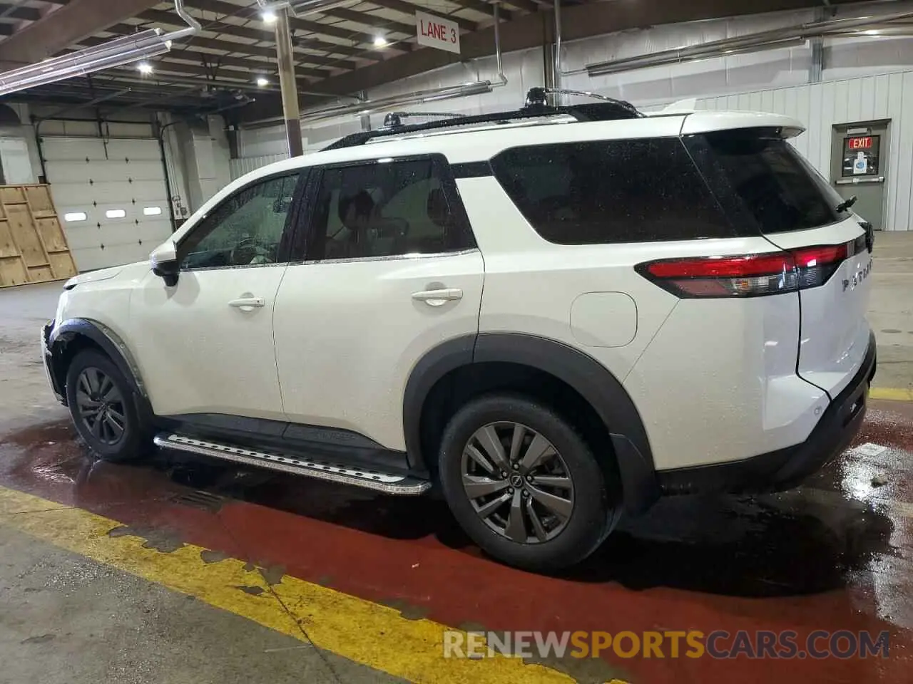 2 fotografías del automóvil dañado 5N1DR3BC0NC246077 NISSAN PATHFINDER 2022