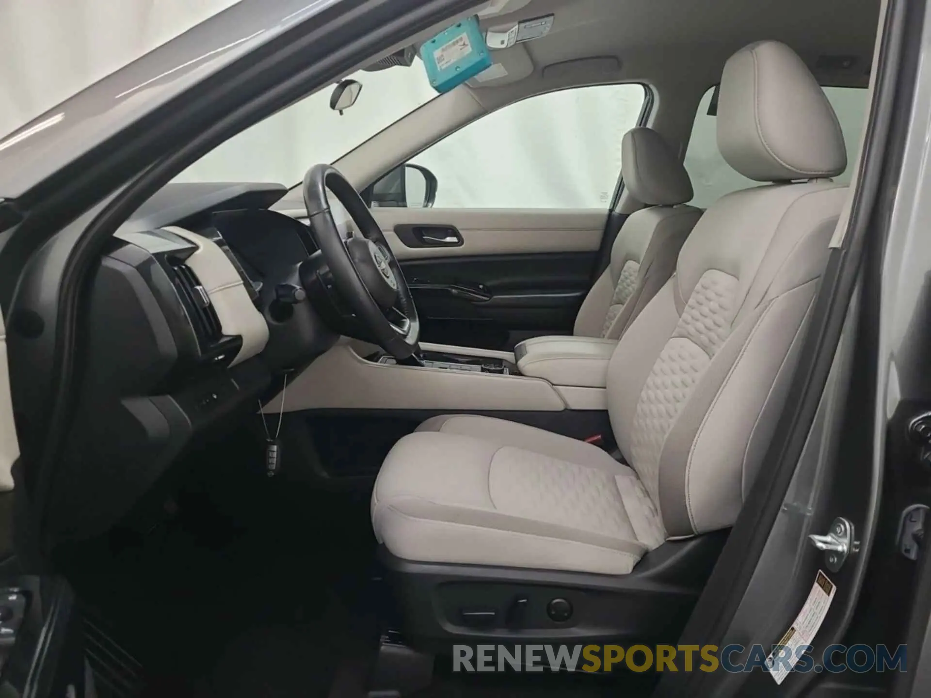 19 fotografías del automóvil dañado 5N1DR3BC2NC219060 NISSAN PATHFINDER 2022