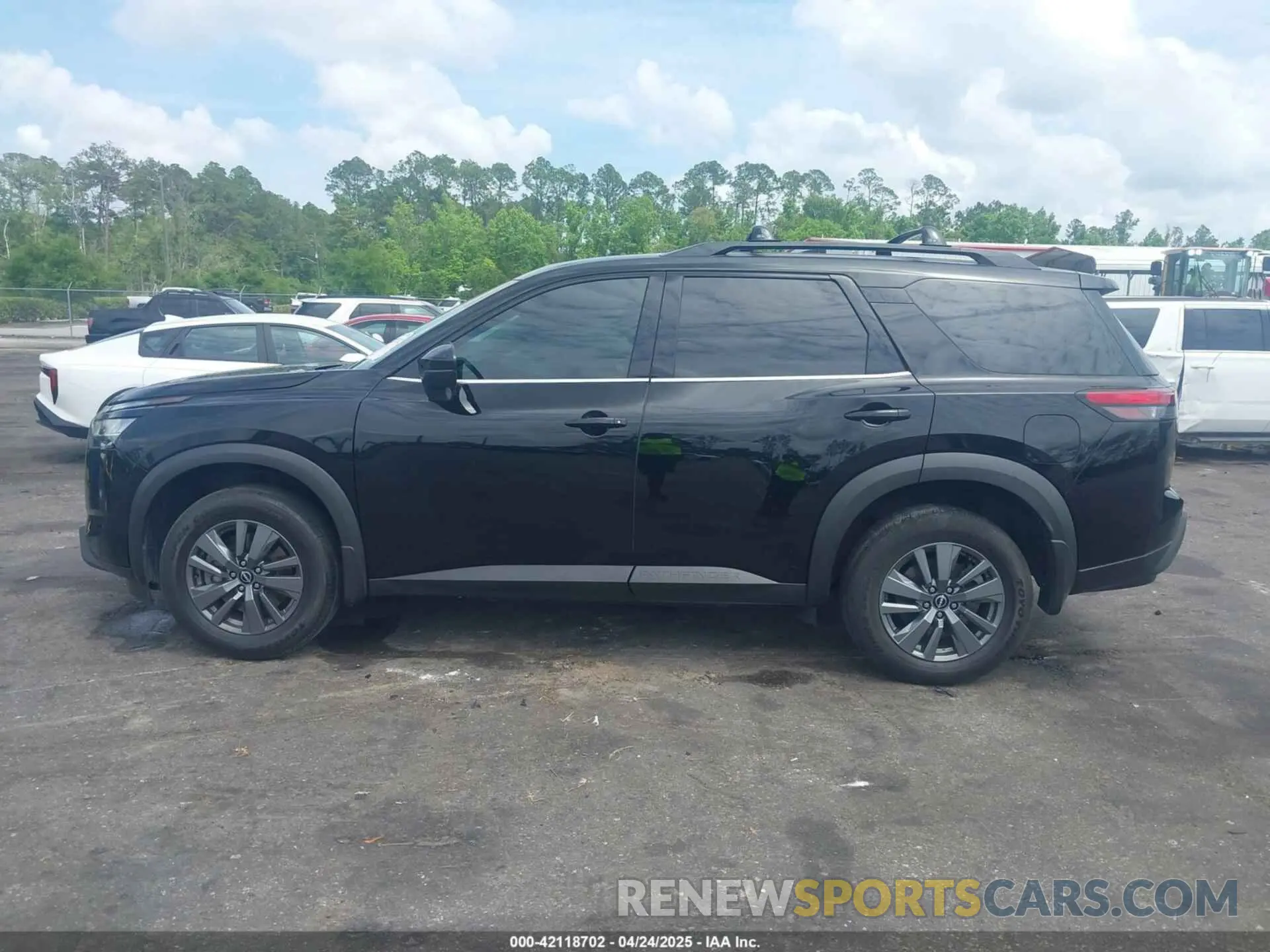 14 fotografías del automóvil dañado 5N1DR3BC3NC261804 NISSAN PATHFINDER 2022