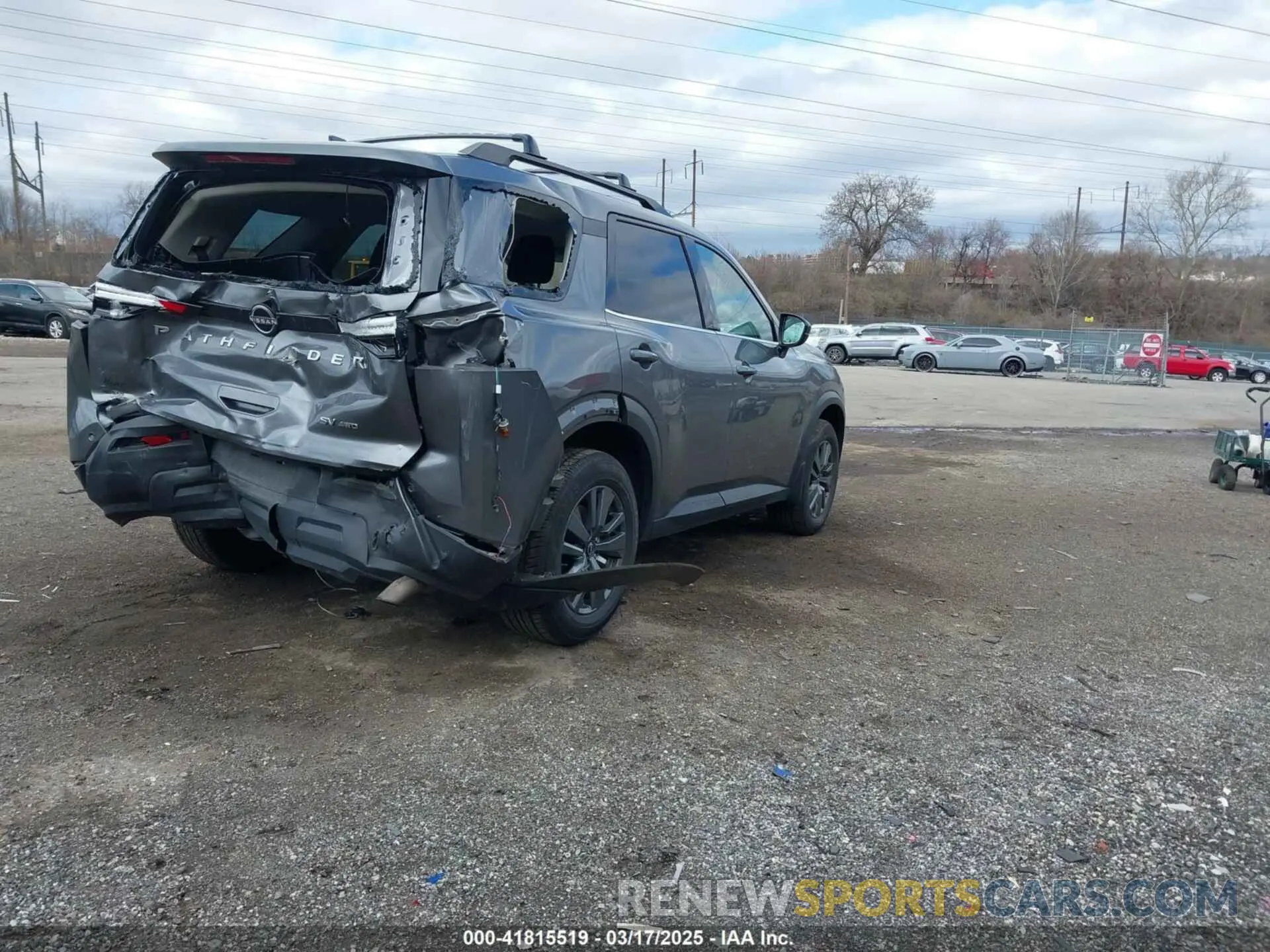 4 fotografías del automóvil dañado 5N1DR3BC5NC256913 NISSAN PATHFINDER 2022