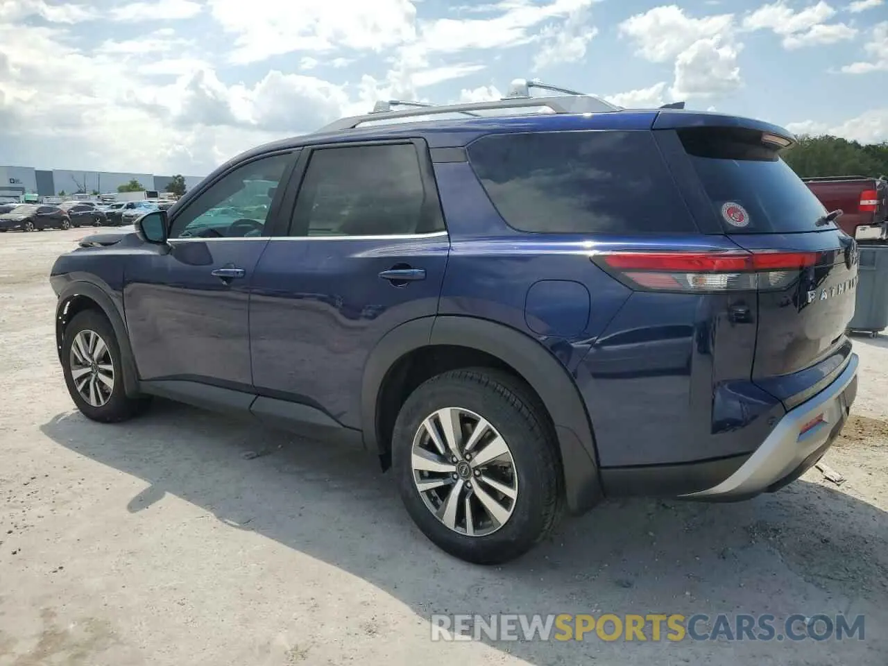 2 fotografías del automóvil dañado 5N1DR3CA5NC271246 NISSAN PATHFINDER 2022