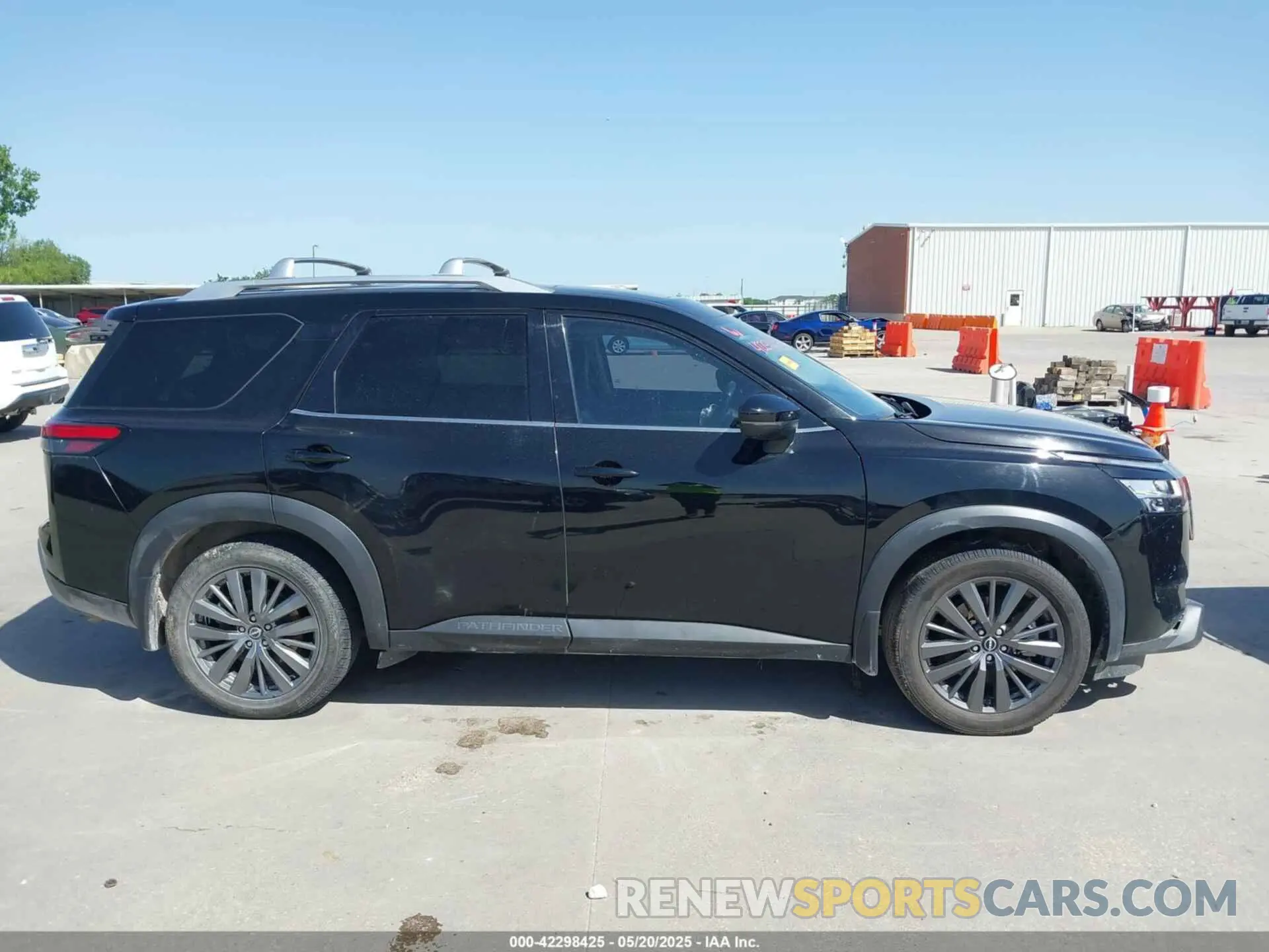 13 fotografías del automóvil dañado 5N1DR3CB7NC211557 NISSAN PATHFINDER 2022