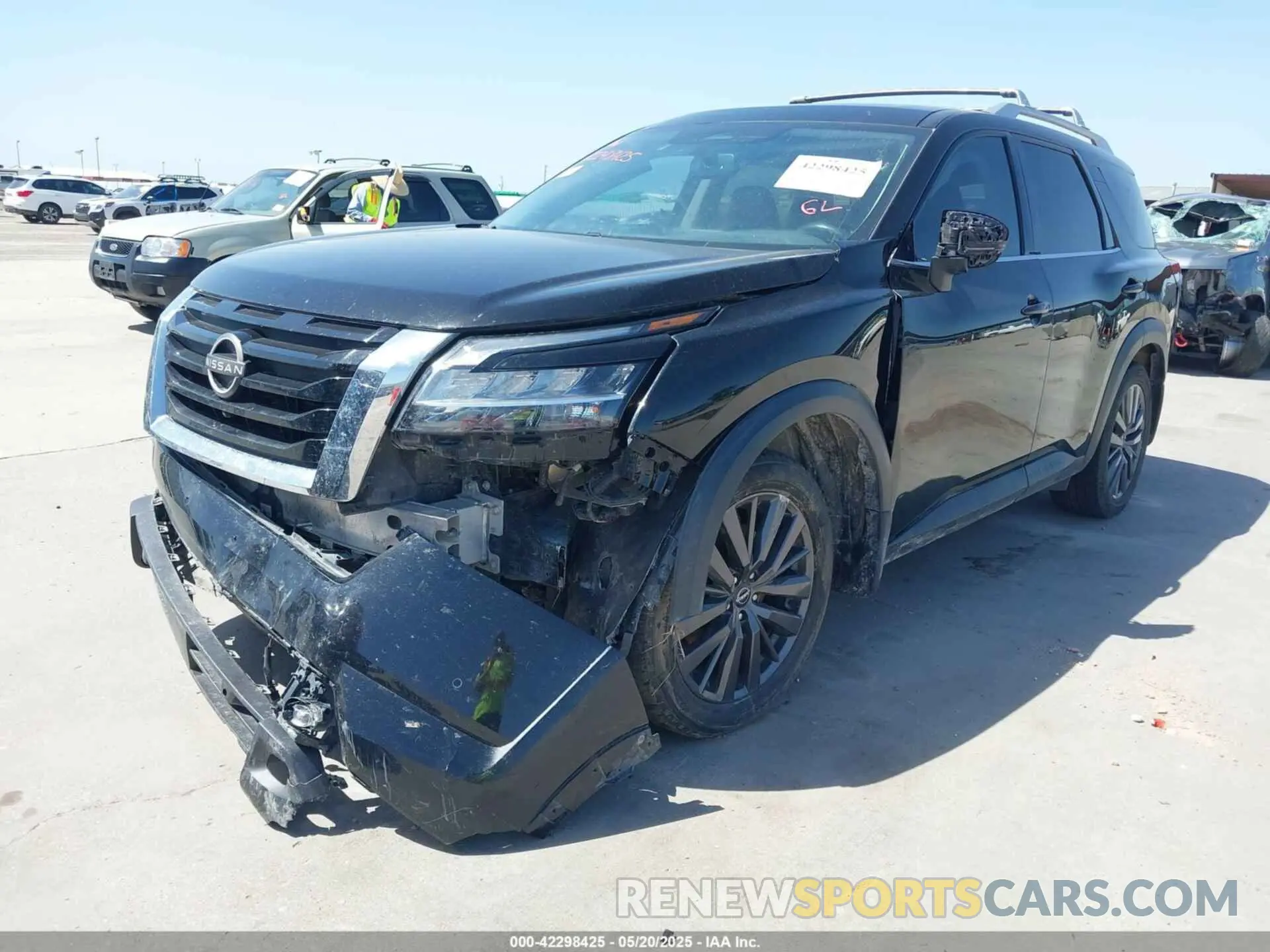 2 fotografías del automóvil dañado 5N1DR3CB7NC211557 NISSAN PATHFINDER 2022