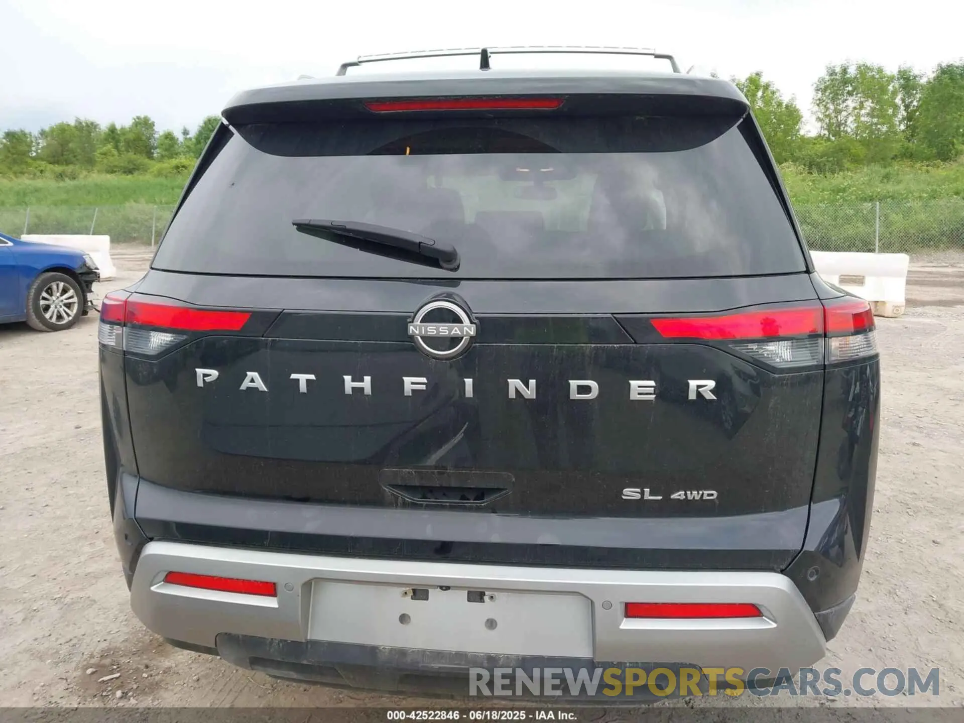 16 fotografías del automóvil dañado 5N1DR3CC3NC210320 NISSAN PATHFINDER 2022