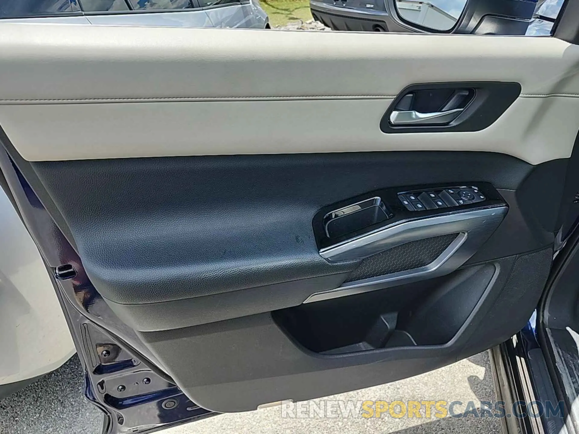 22 fotografías del automóvil dañado 5N1DR3CC9NC252314 NISSAN PATHFINDER 2022