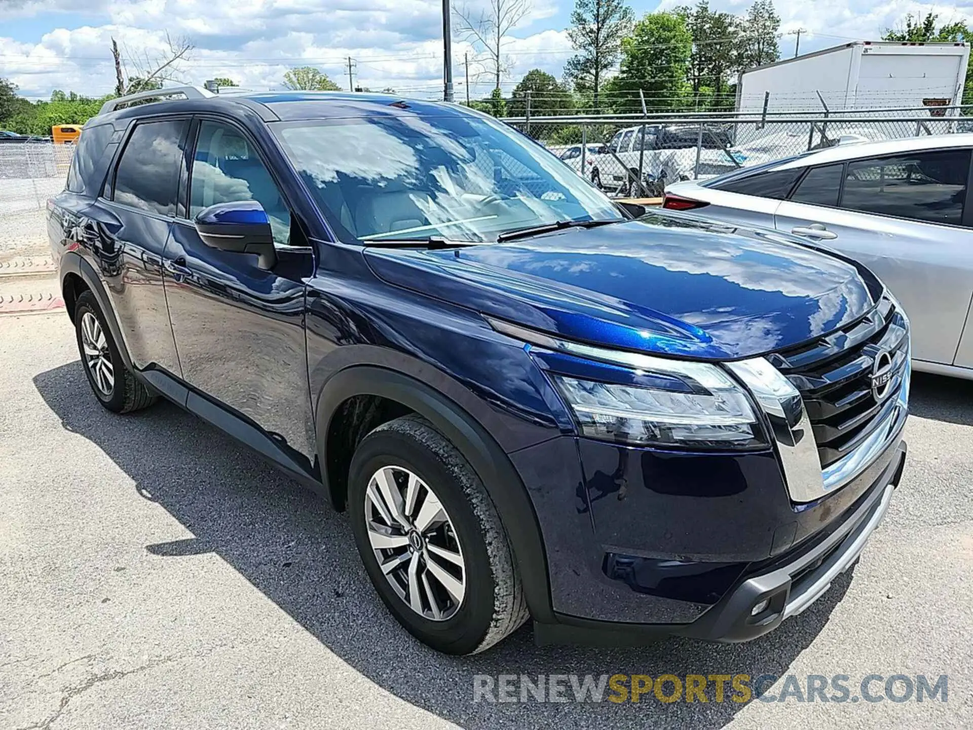 32 fotografías del automóvil dañado 5N1DR3CC9NC252314 NISSAN PATHFINDER 2022