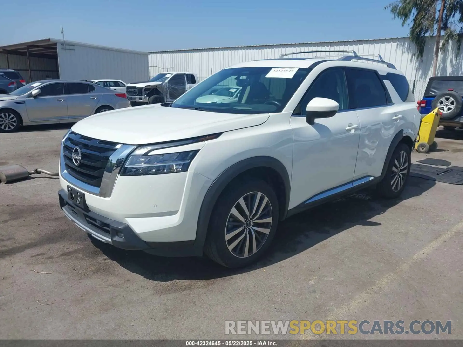 2 fotografías del automóvil dañado 5N1DR3DH9NC248614 NISSAN PATHFINDER 2022