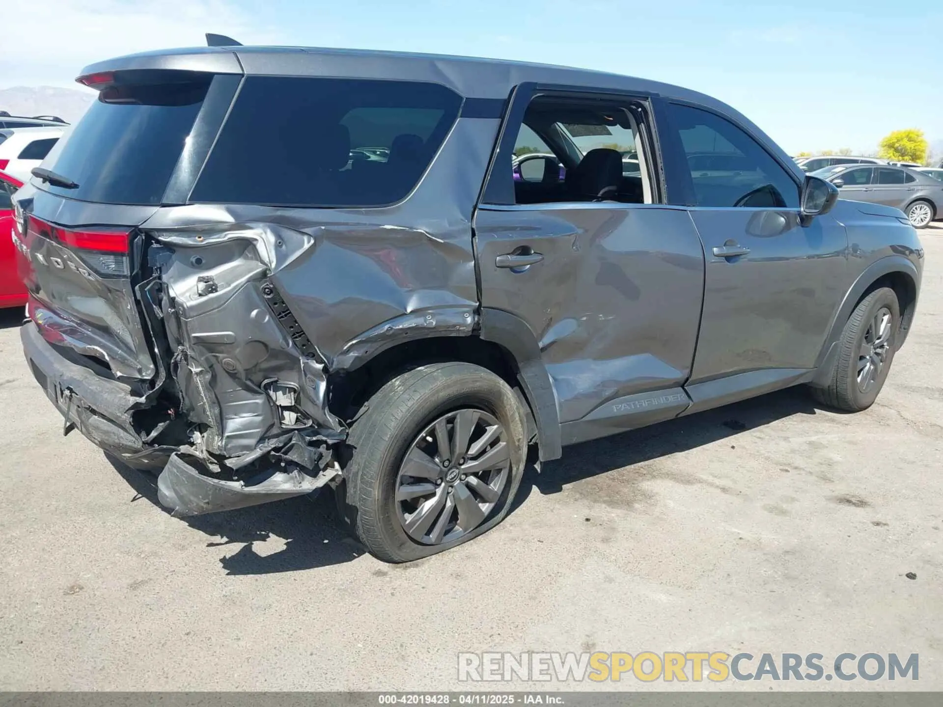 4 fotografías del automóvil dañado 5N1DR3AA9PC256805 NISSAN PATHFINDER 2023