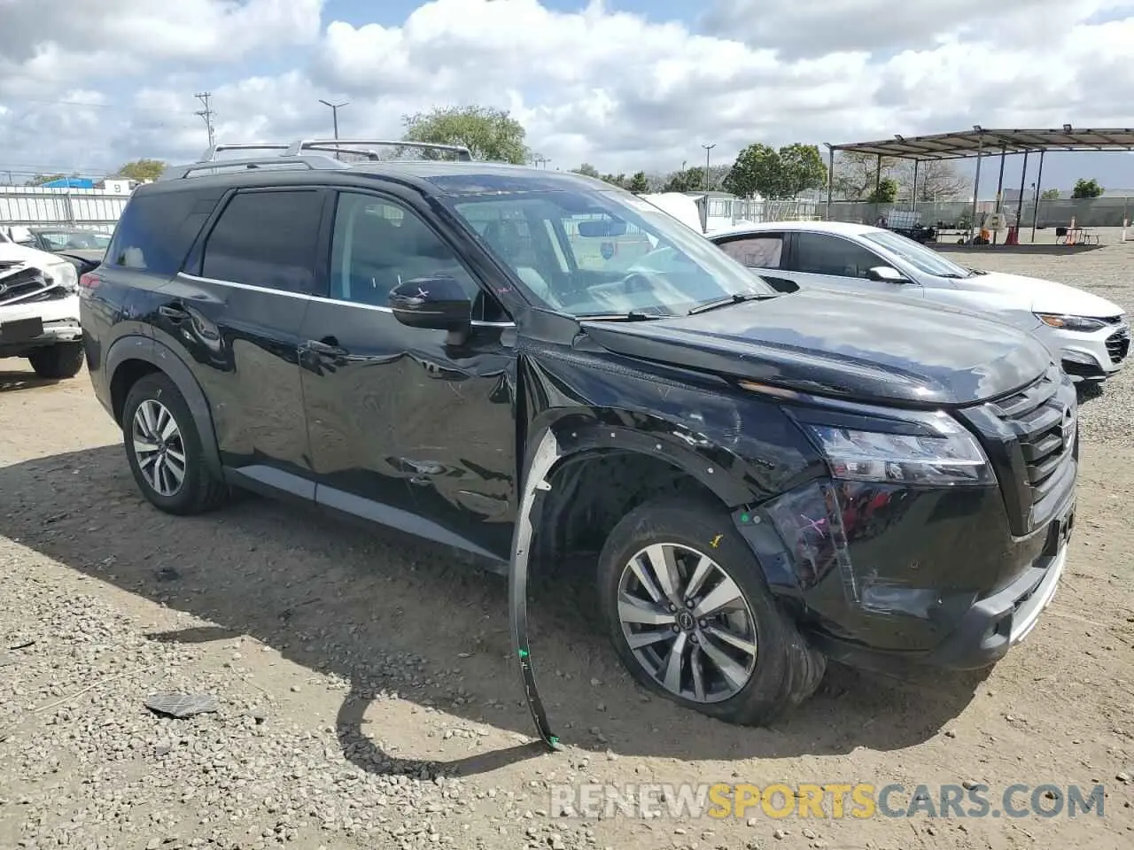 4 fotografías del automóvil dañado 5N1DR3CA3PC223523 NISSAN PATHFINDER 2023