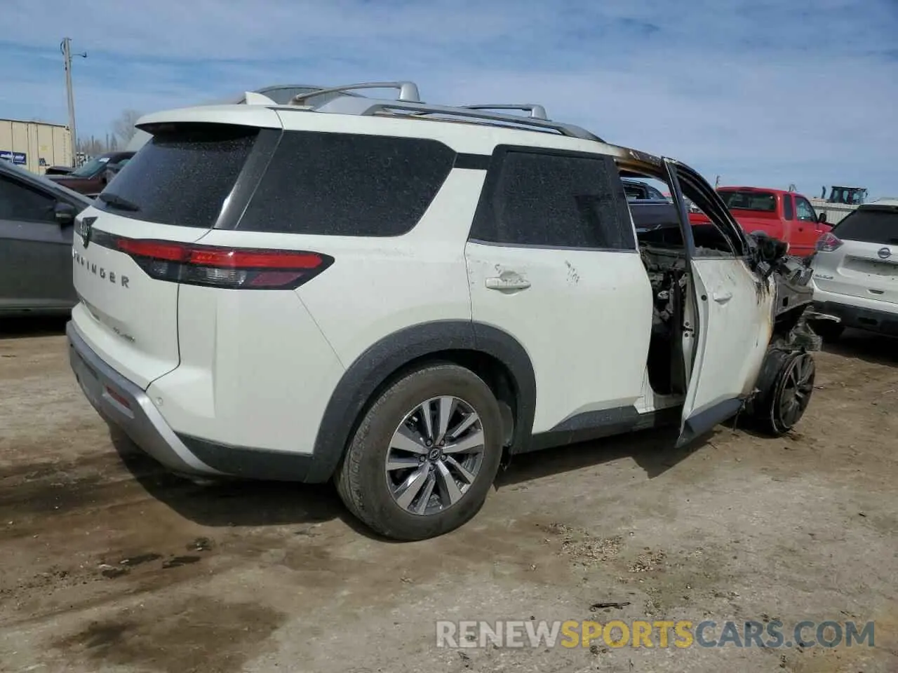 3 fotografías del automóvil dañado 5N1DR3CC8PC209456 NISSAN PATHFINDER 2023
