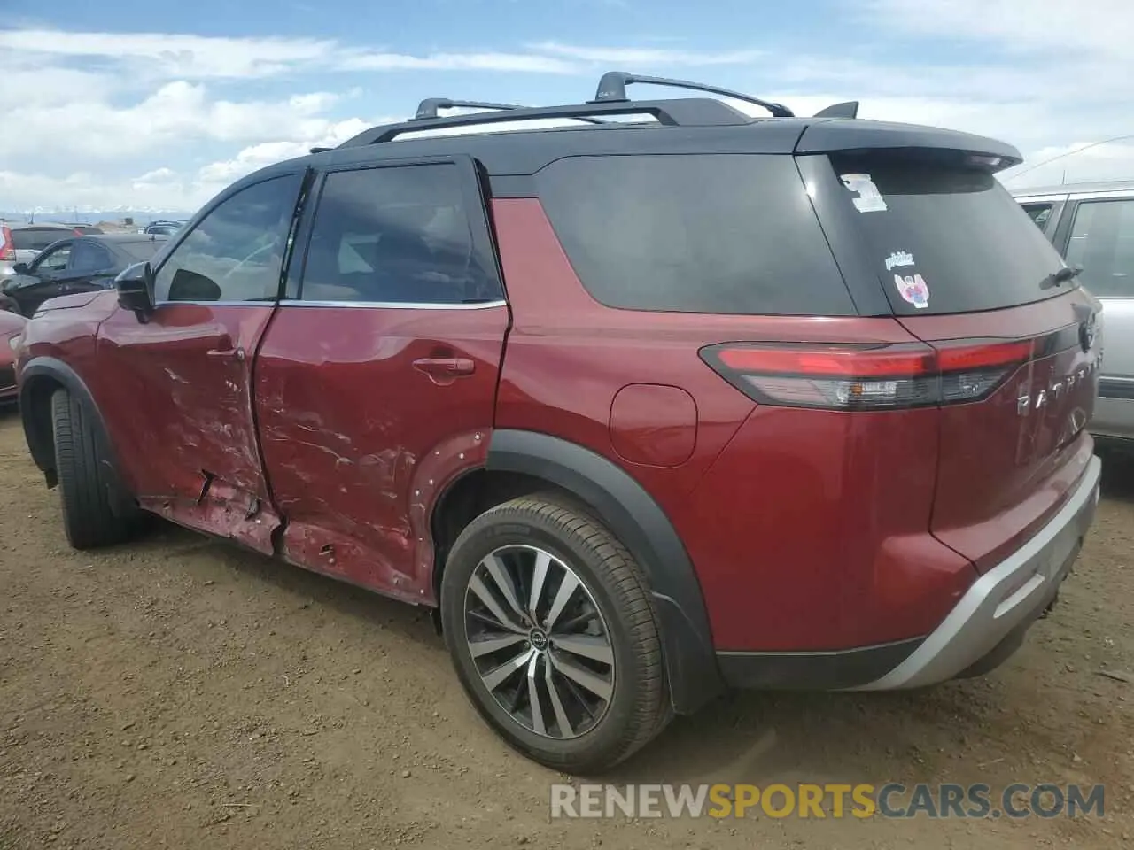 2 fotografías del automóvil dañado 5N1DR3DK2PC202041 NISSAN PATHFINDER 2023