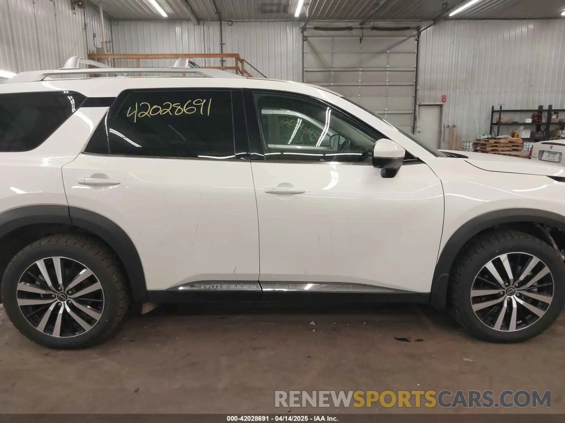 14 fotografías del automóvil dañado 5N1DR3DKXPC217645 NISSAN PATHFINDER 2023